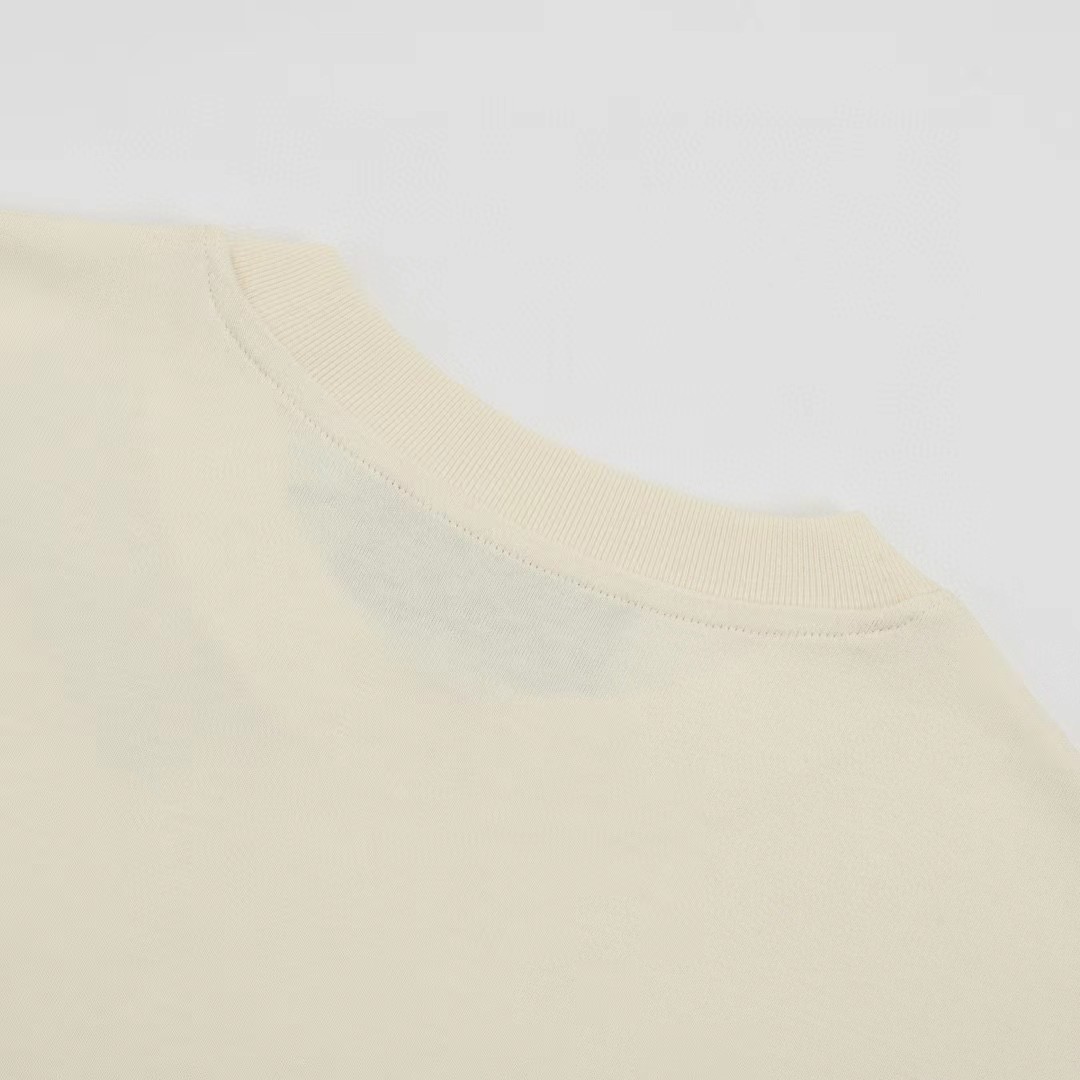 グッチ 春夏 熊プリント Tシャツ 半袖  メンズ＆レディース