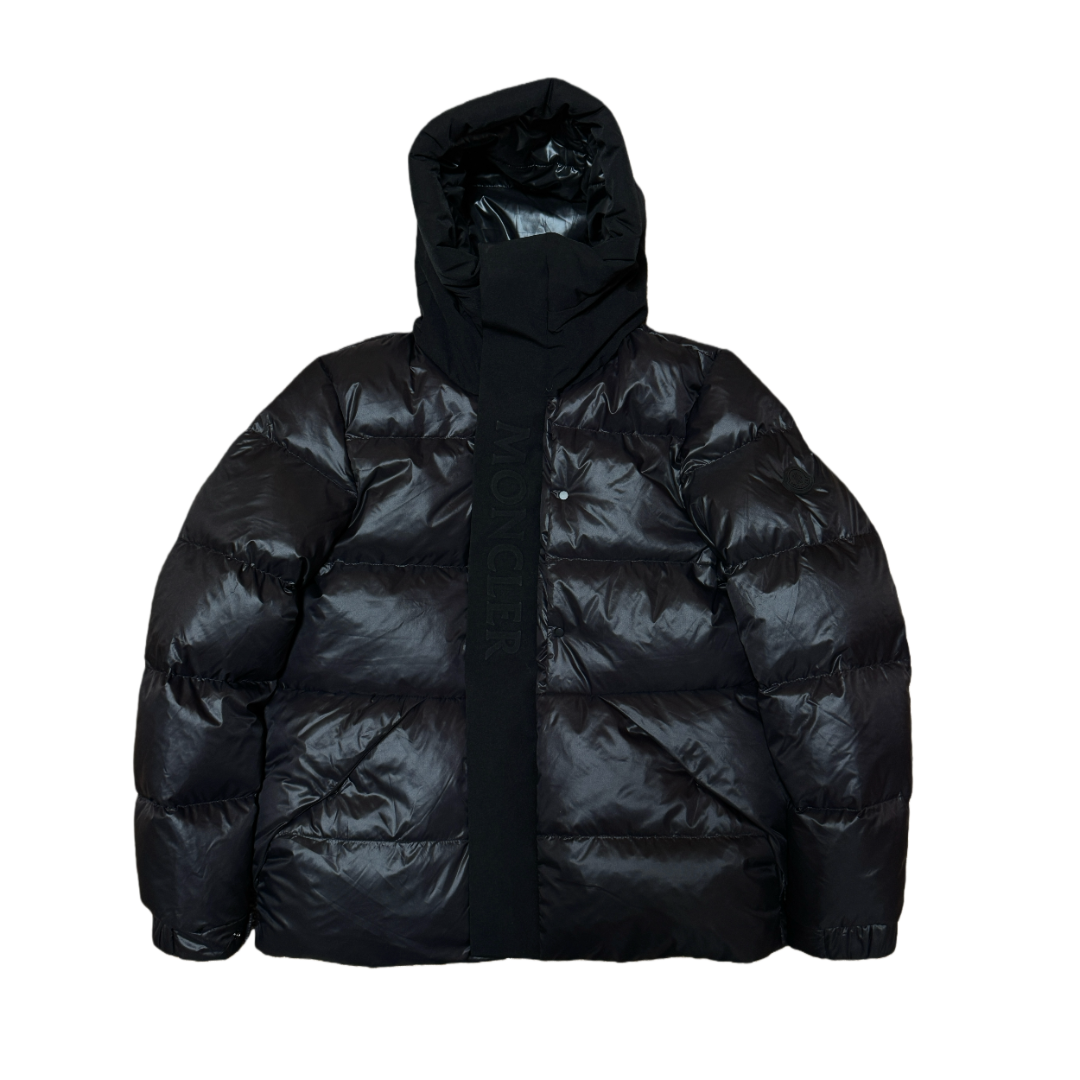 モンクレール MONCLER ブラックウォリアー ショートダウンジャケット【多色在庫】メンズ
