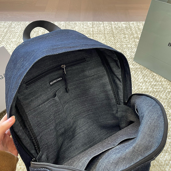 Balenciaga(バレンシアガ) ）デニム バックパック リュックパック メンズ レディース 男女兼用