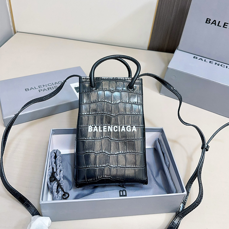 Balenciaga(バレンシアガ) 携帯 ポーチ スマホポーチ ミニバッグ 