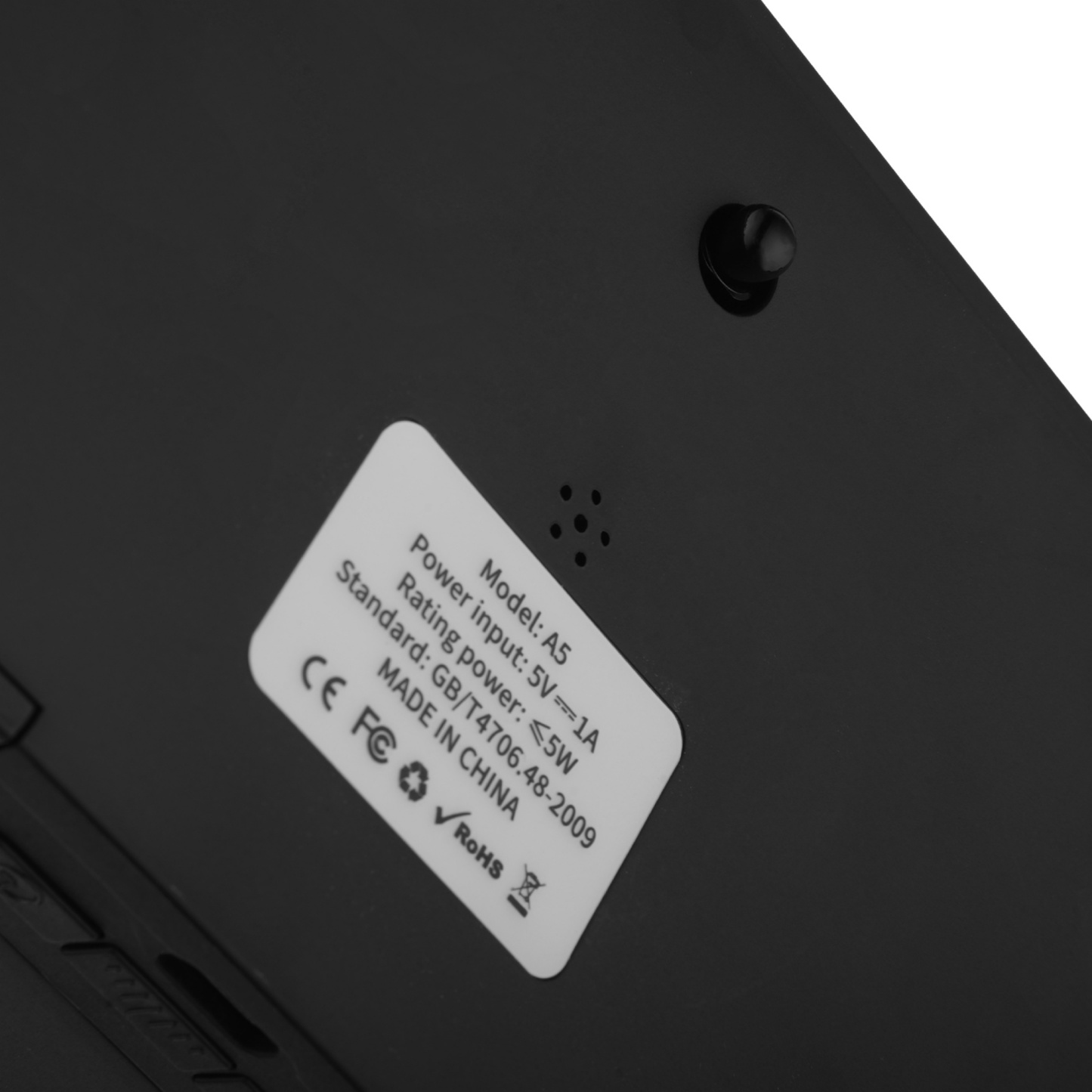 7 Colour Flame Remote Control Aromatherapy Diffuser 3 Timer Sound Reactive Air Humidification Black/White