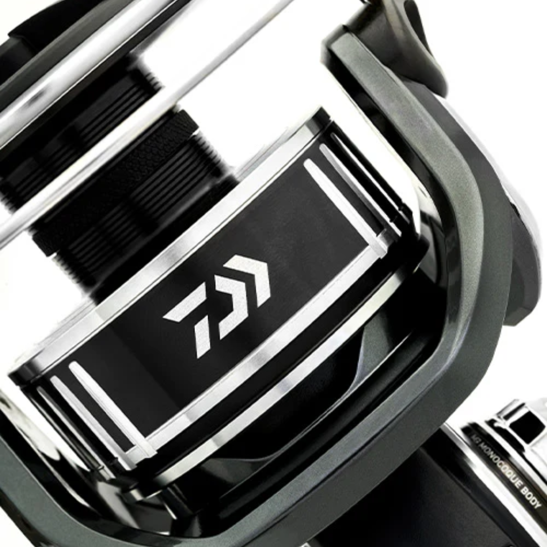 Daiwa BG MQ 4000 DXH Spinning Fishing Reel