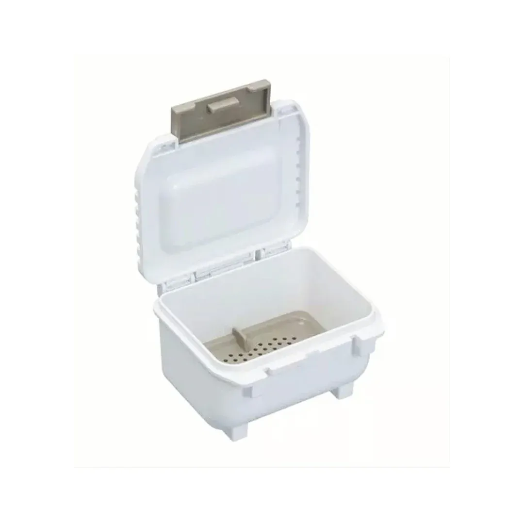 Meiho BM-S Bait Box