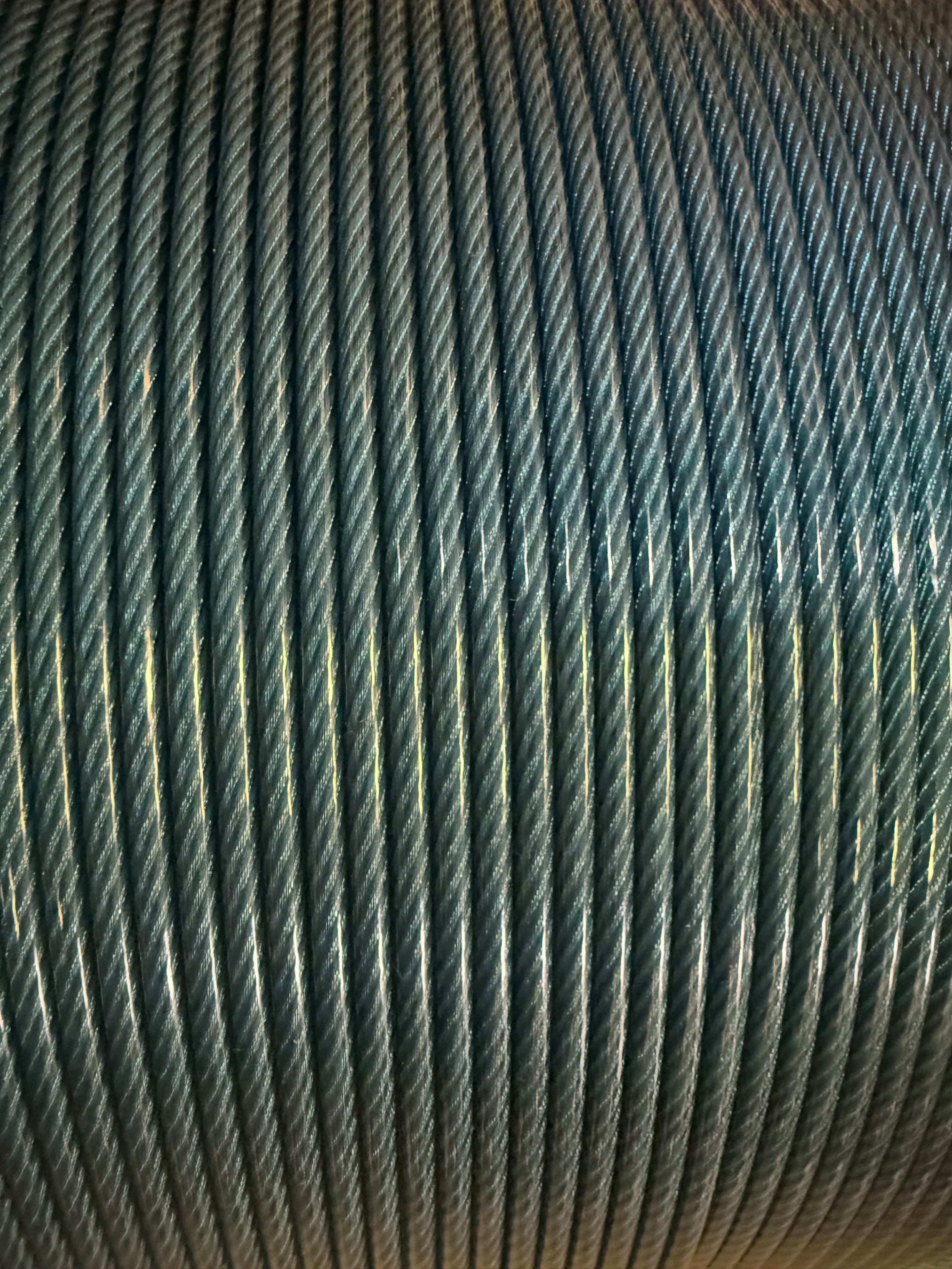 Nylon Coated Wire Shark Trace Per Meter 