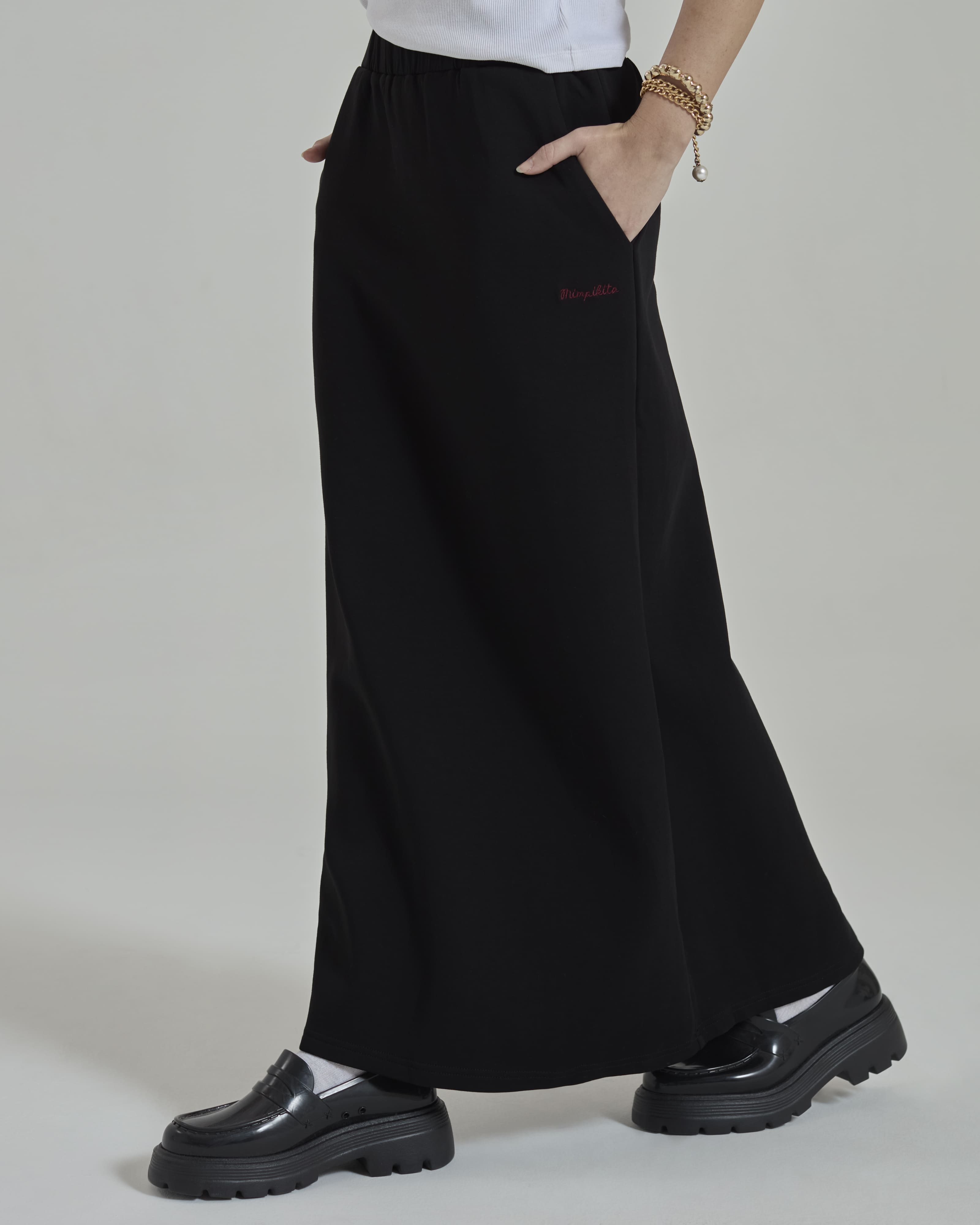 Donna Black Monogram A-Line Skirt
