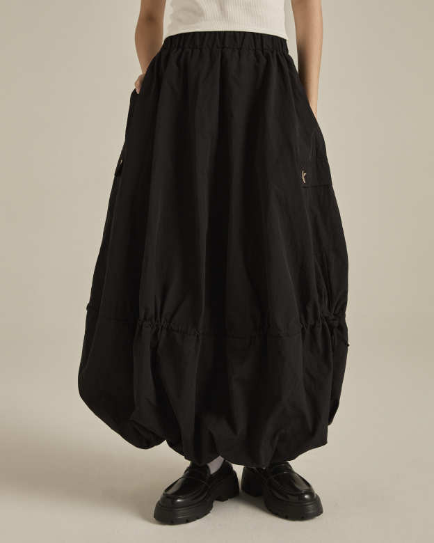 Black Balloon Skirt