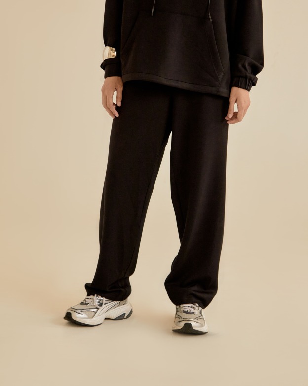 Jara Black Tapered Pants