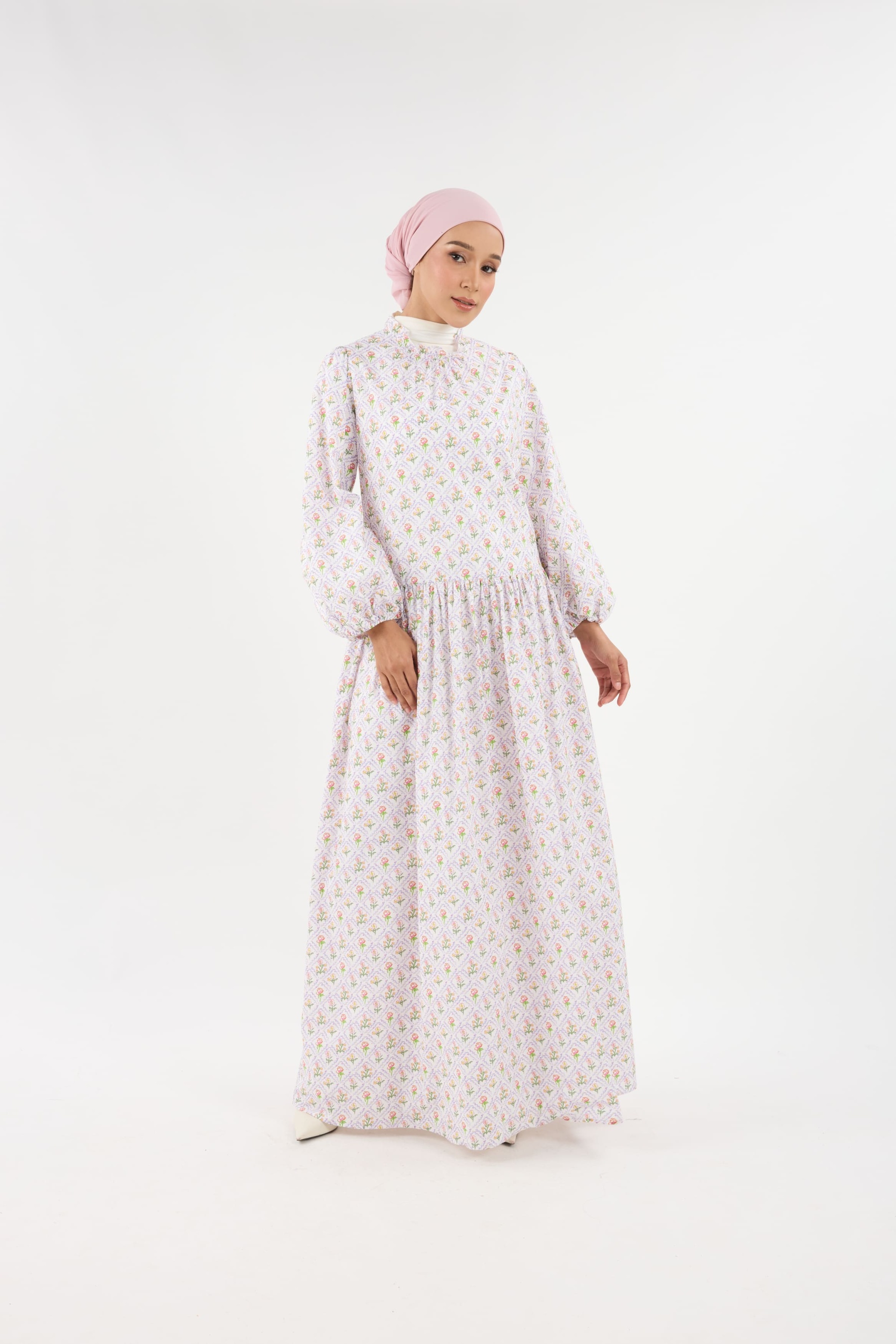 Memoria Off-White Flounce Dress