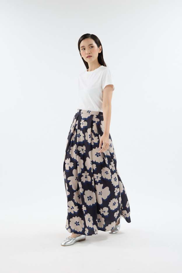 Fiora Black Printed Flare Skirt