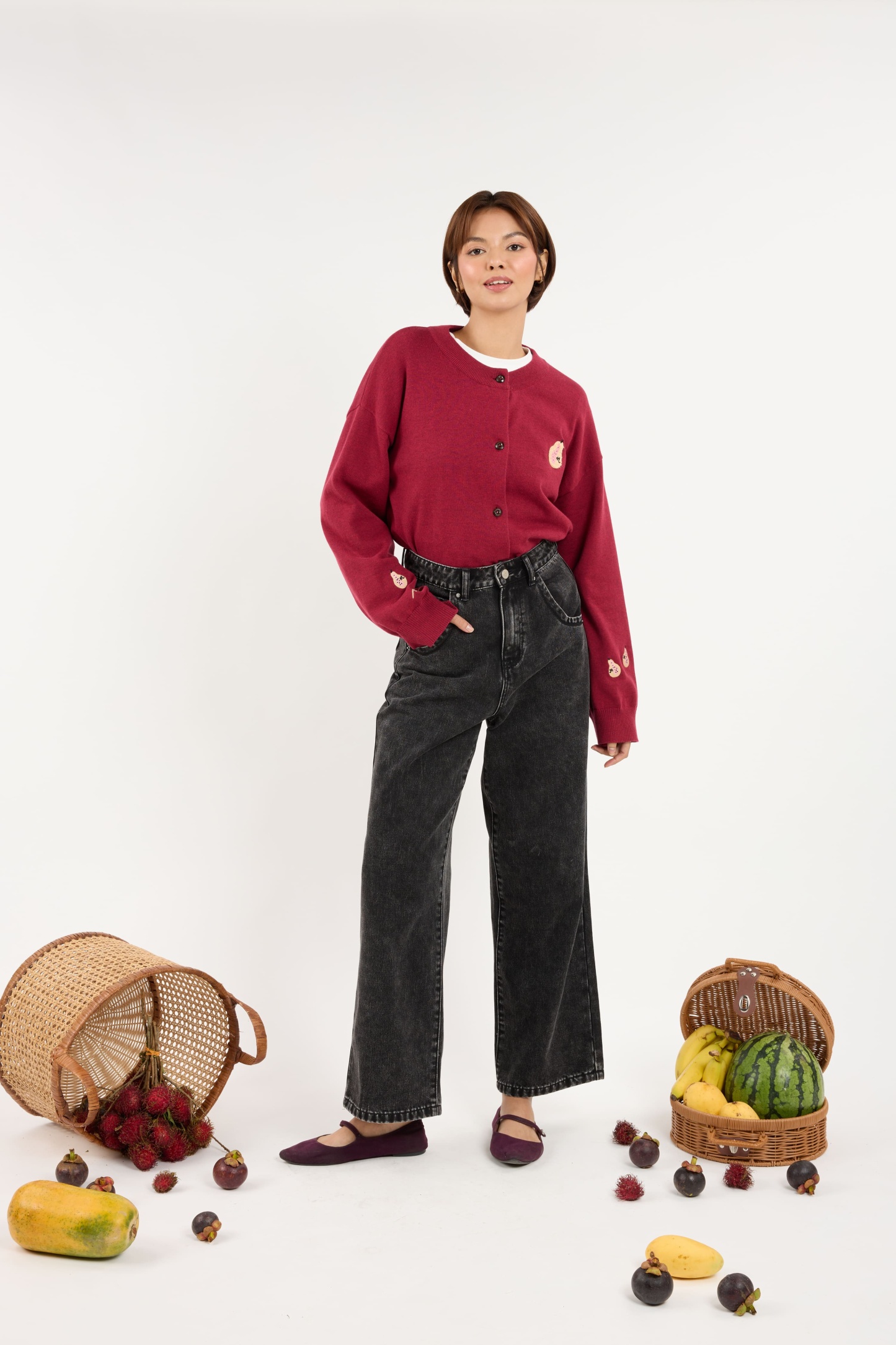 Lara Washed Black Wide Straight Jeans