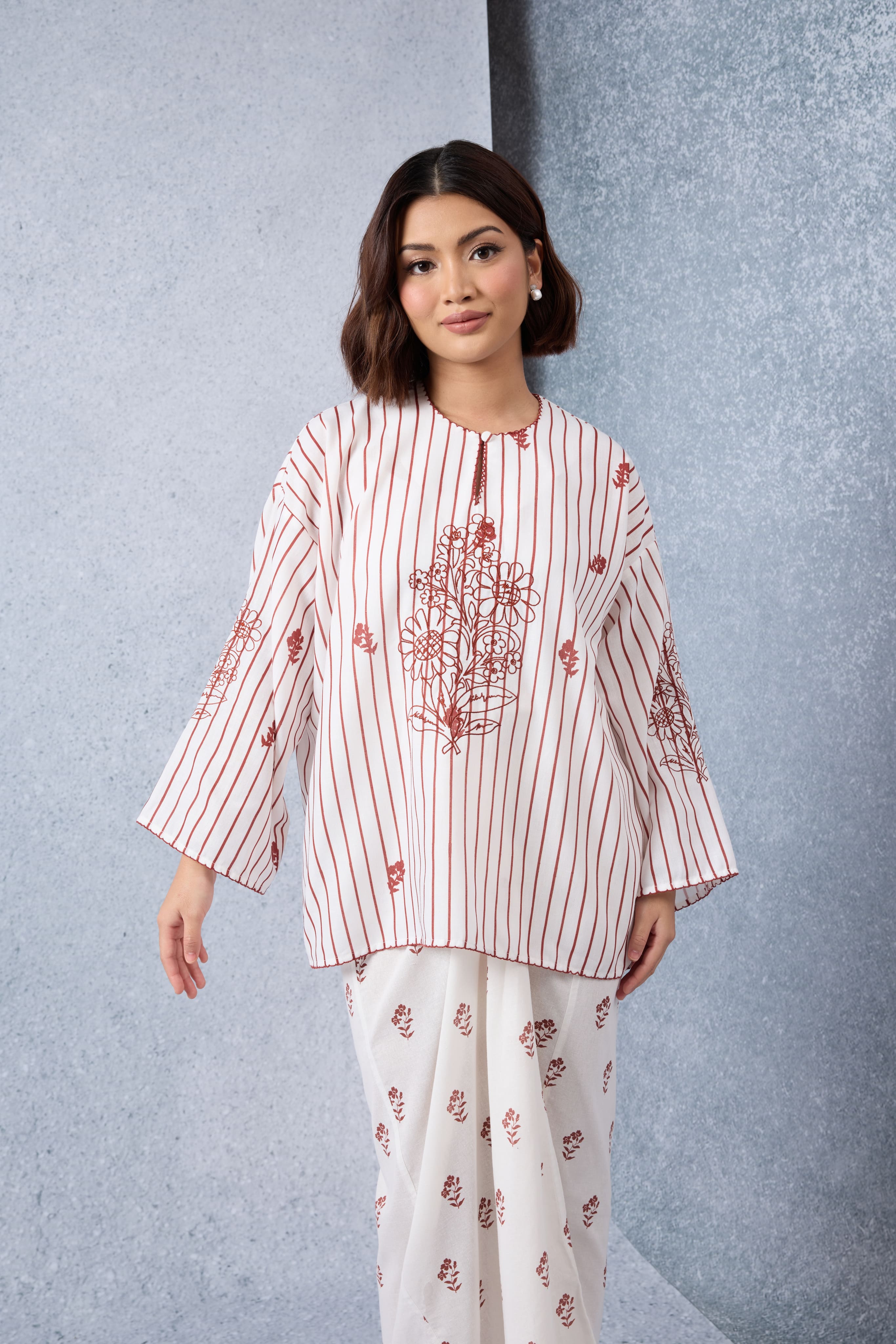 Matahari Maroon Loose Kedah Top