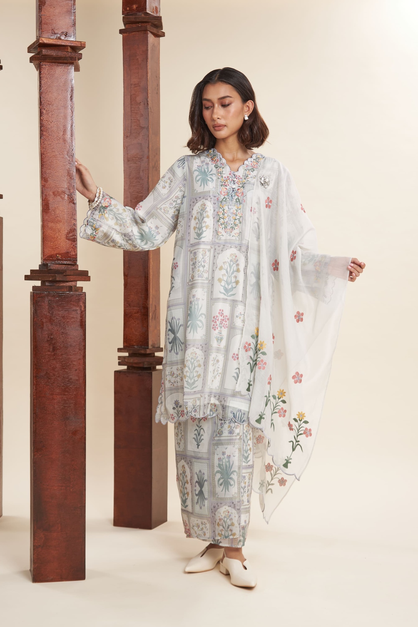 Yasmeen Eggshell White Printed Kurung Set