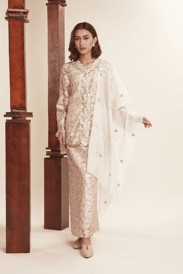 Kaiya Sand Beige Embroidered Kebaya Set