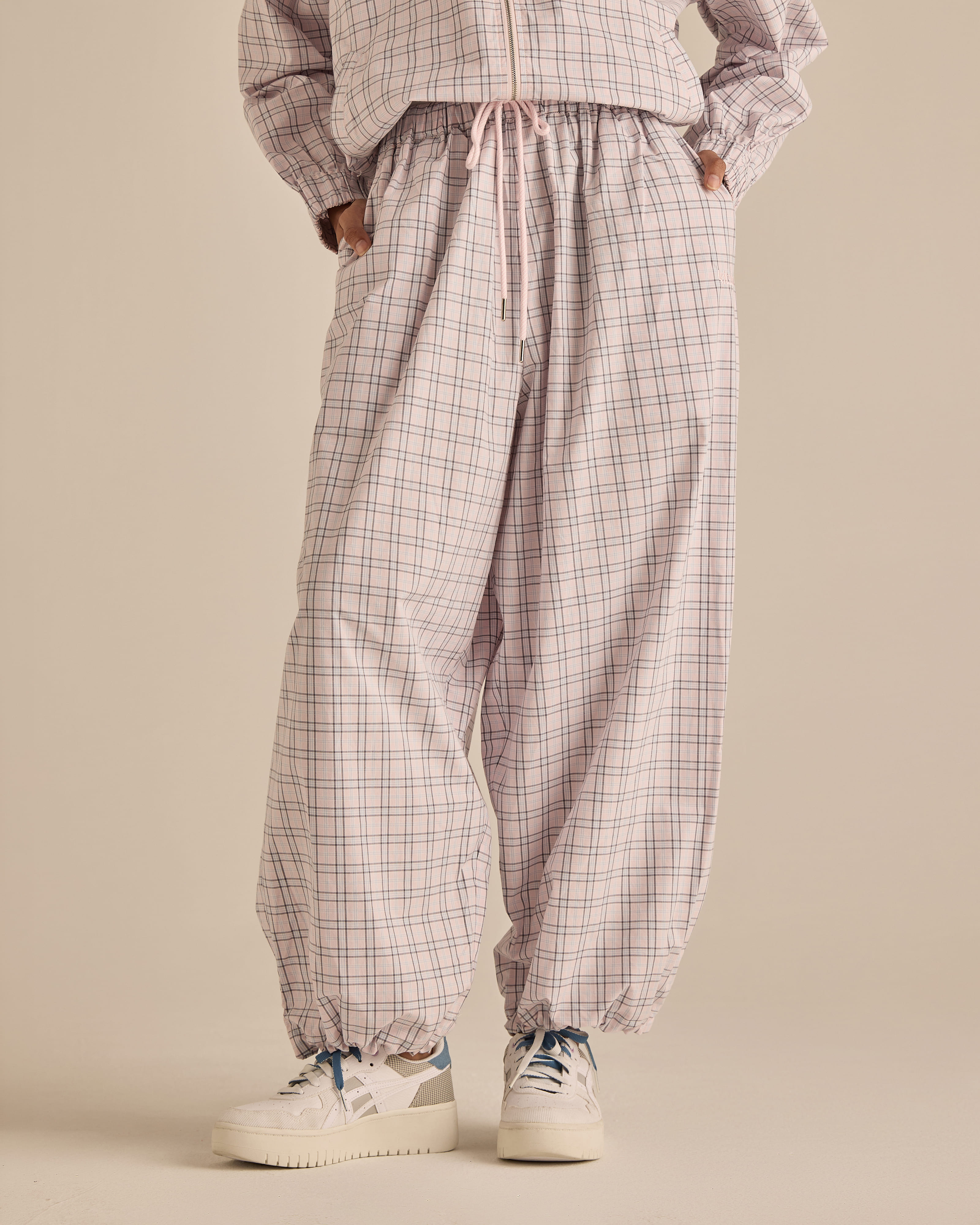 Soft Pink Plaid Relaxed Balloon Pants