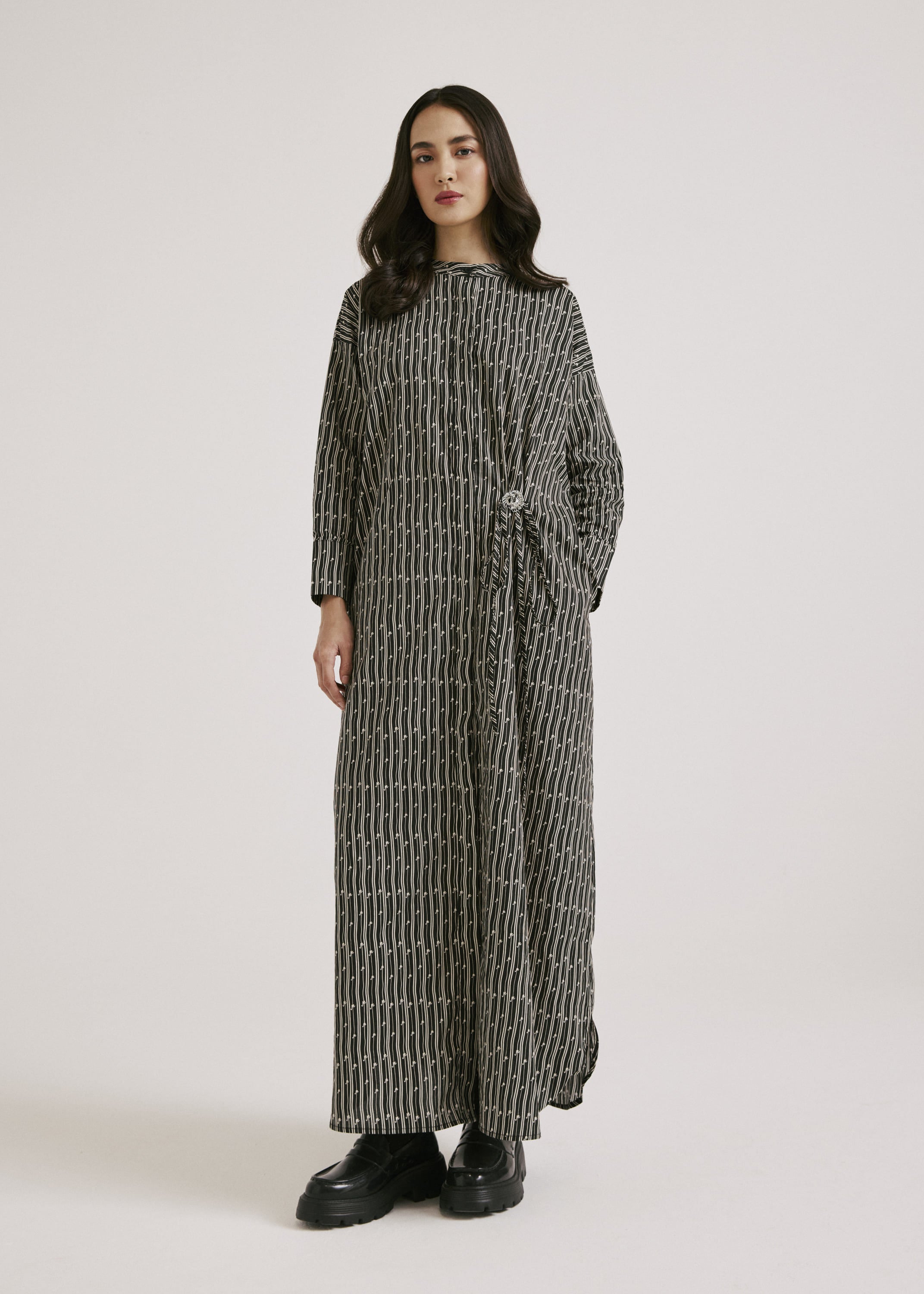 Ayva Black-Off White Printed Long Dress