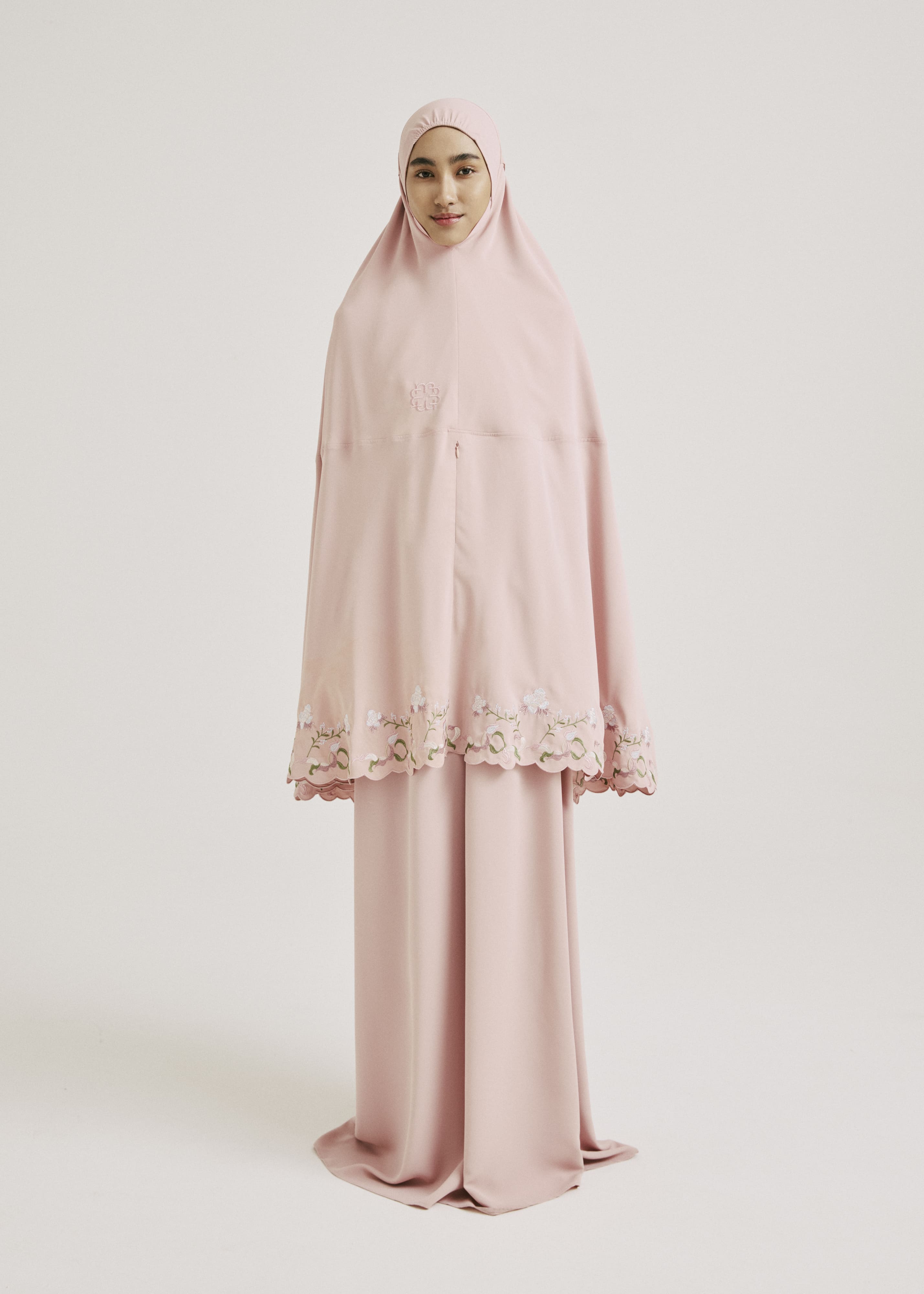 Sameeya Dusty Pink Embroidered Telekung