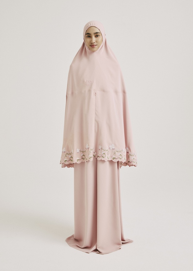 Sameeya Dusty Pink Embroidered Telekung