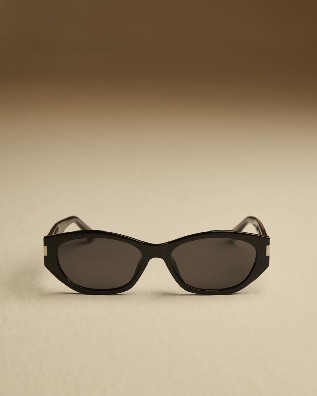 Black Square Sunglasses