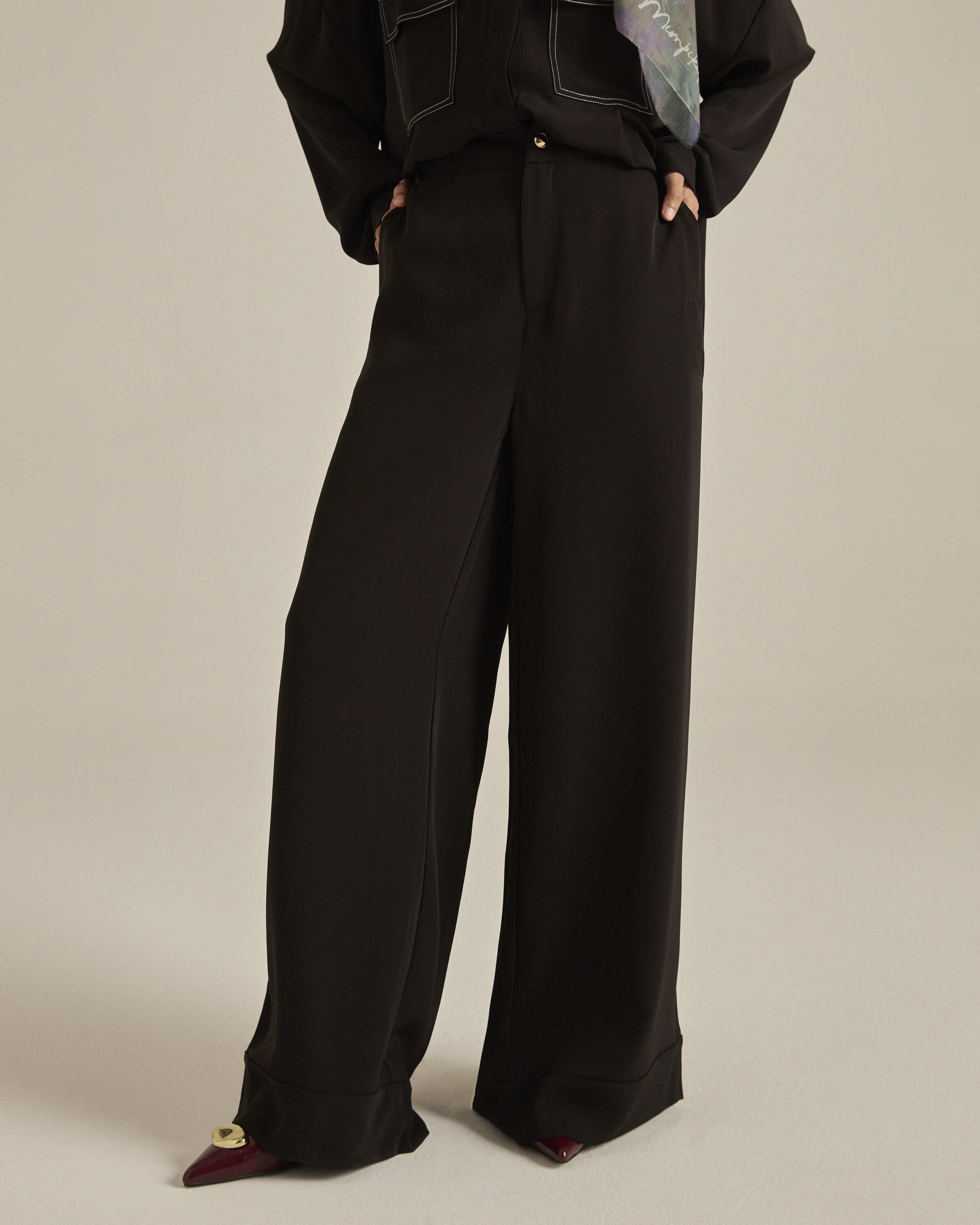 Nadya Black Monogram Loose Pants