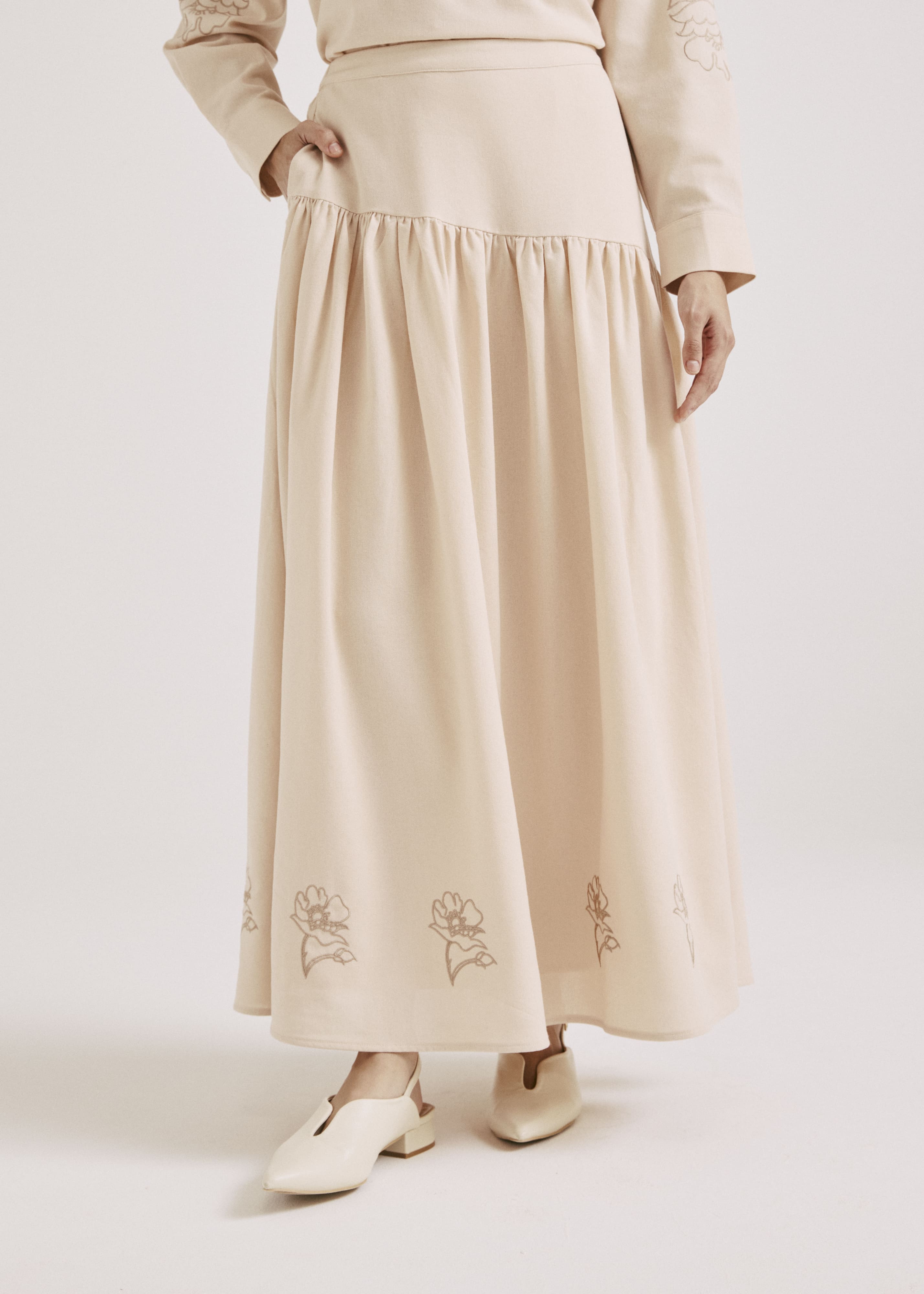 Meira Light Beige Embroidered Linen Skirt
