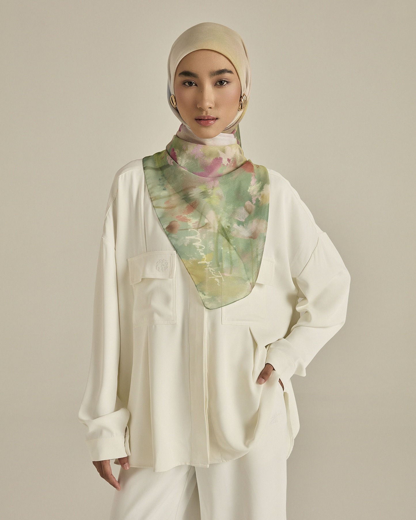 Nadya White Monogram Loose Shirt