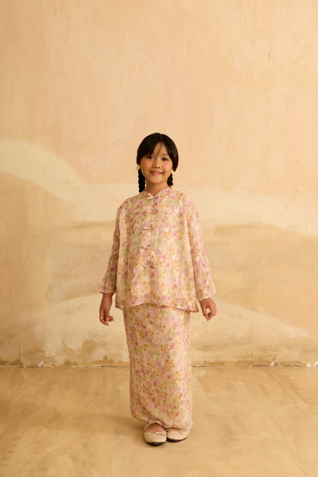 Mini Inara Peach Flora Kurung