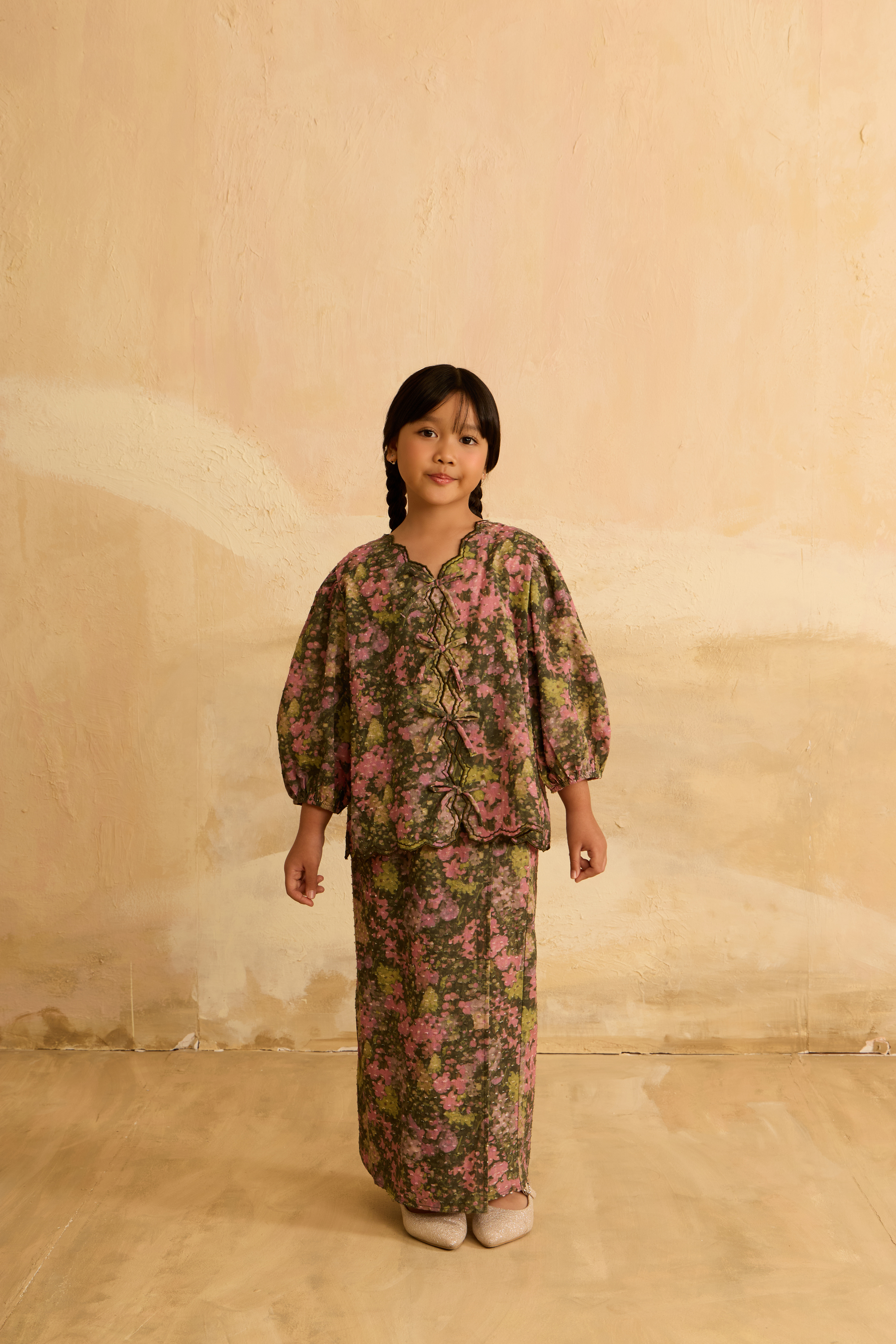 Mini Julia Green Flora Lace Kebaya