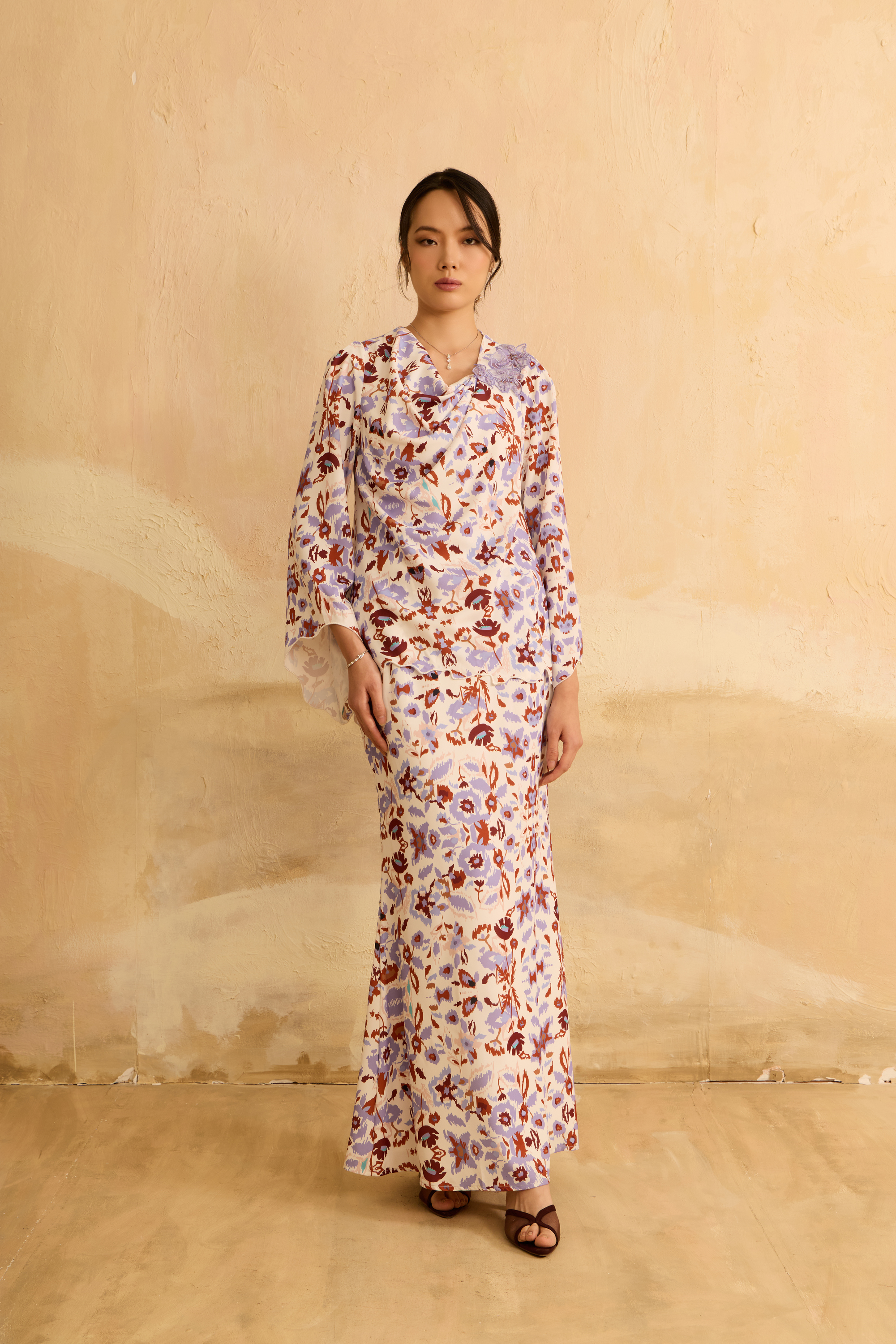 Raisa White Abstract Draped Kurung