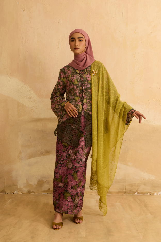 Julia Green Floral Lace Kebaya Set