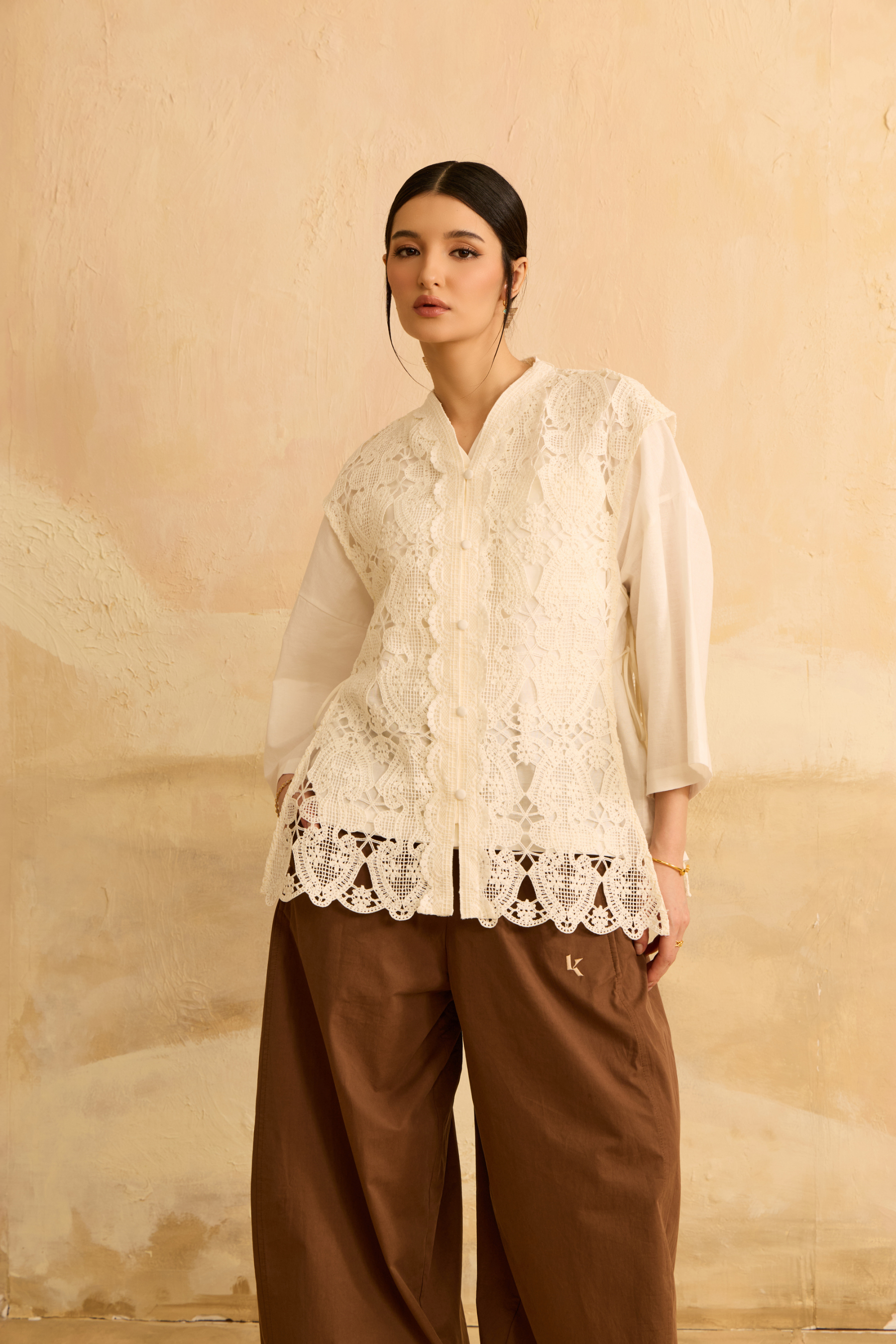 Qamar Off White Linen Lace Kurung Top