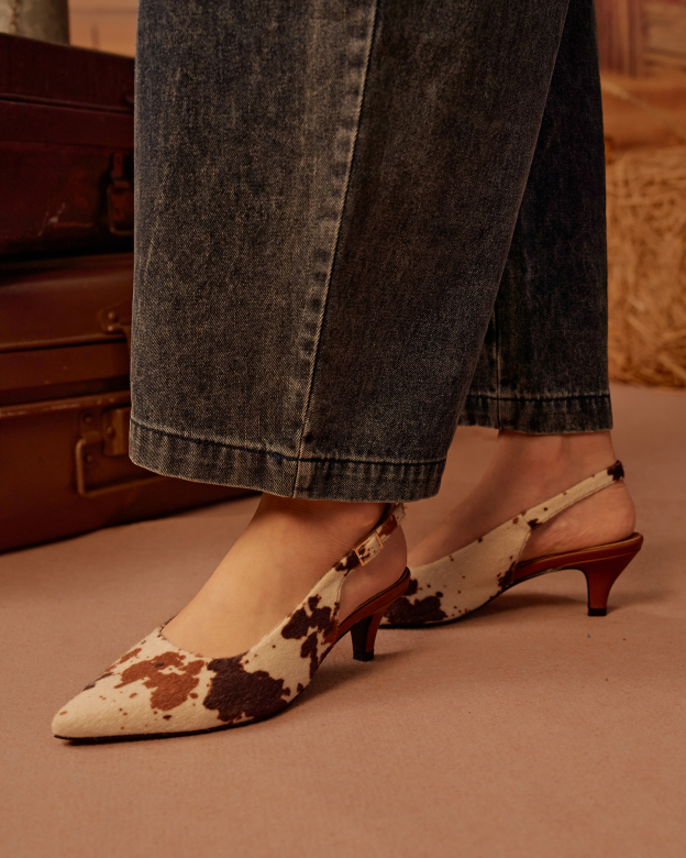 Giselle Pointed-Toe Low Heels