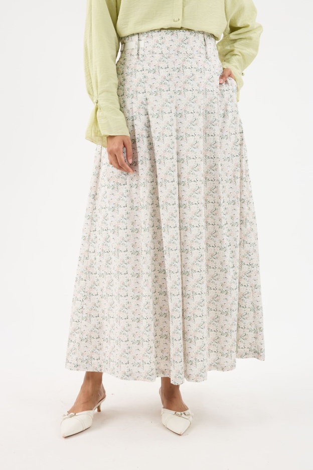 Mekar Off-White Pleated Skirt