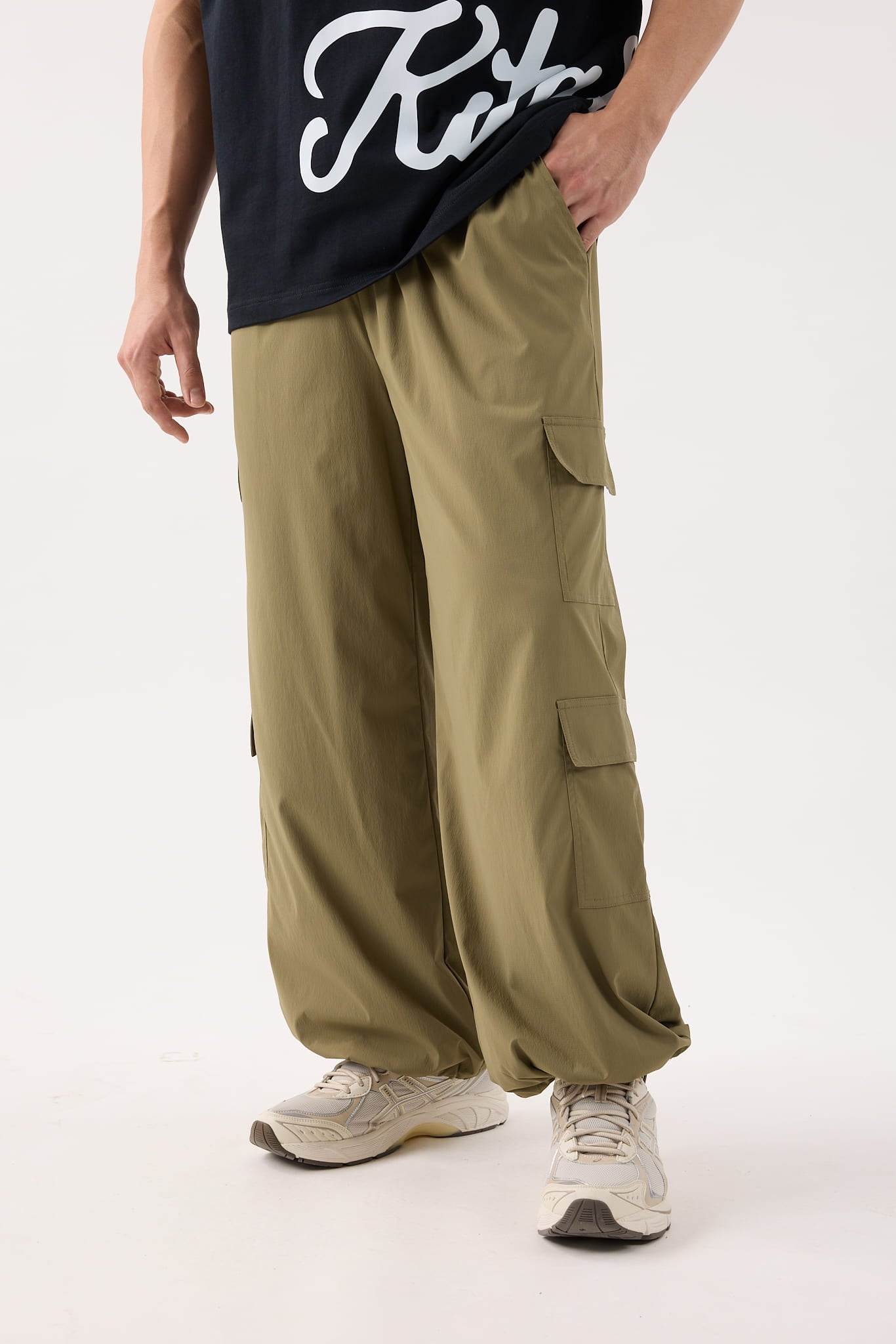 Buy Army Green Cargo Pants | Kita&Co – Mimpikita