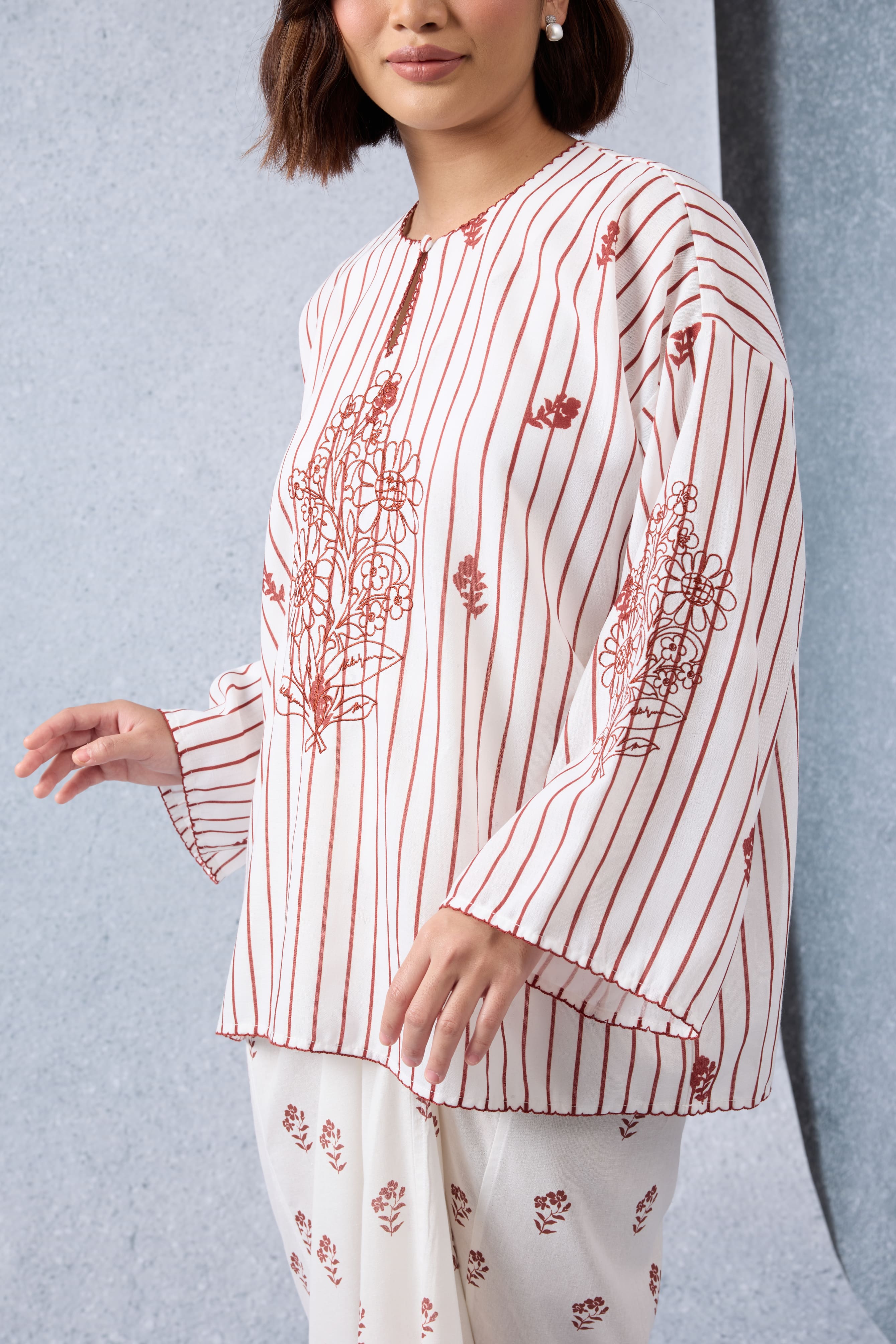 Matahari Maroon Loose Kedah Top