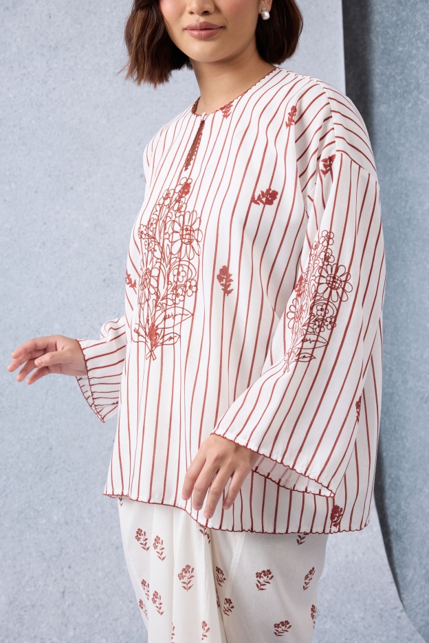 Matahari Maroon Loose Kedah Top
