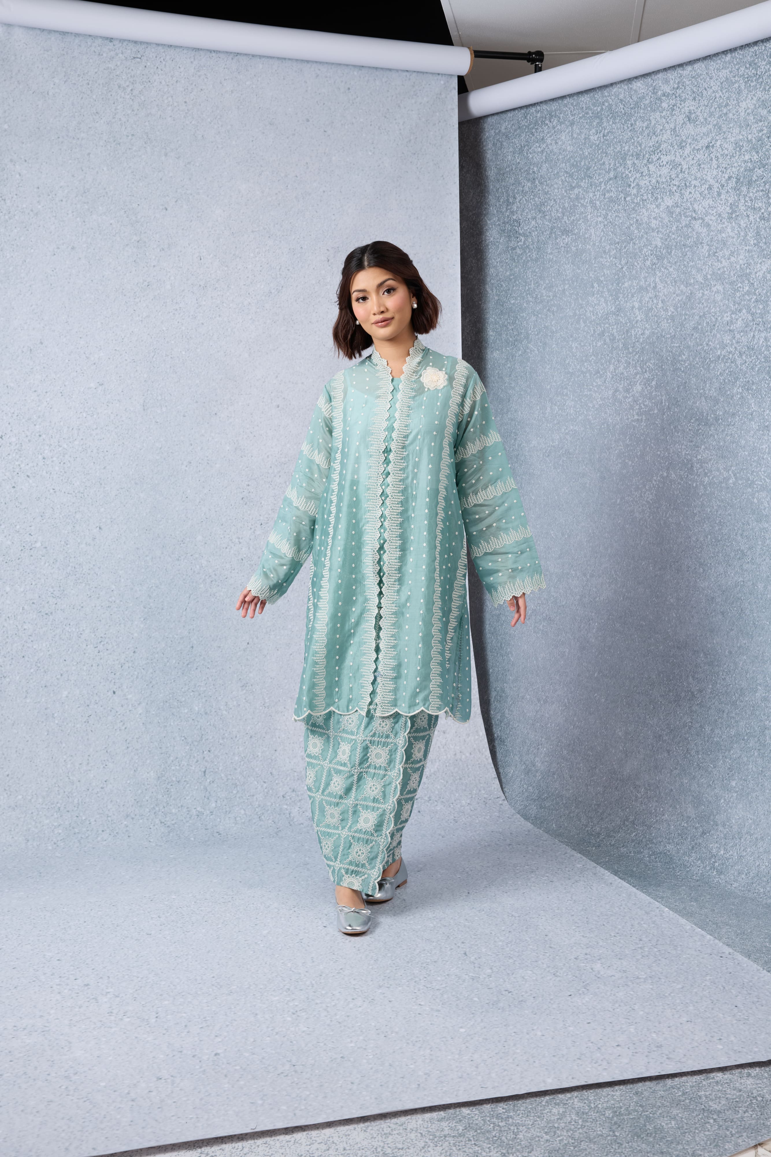 Sinar Teal Green Embroidered Kebaya Set
