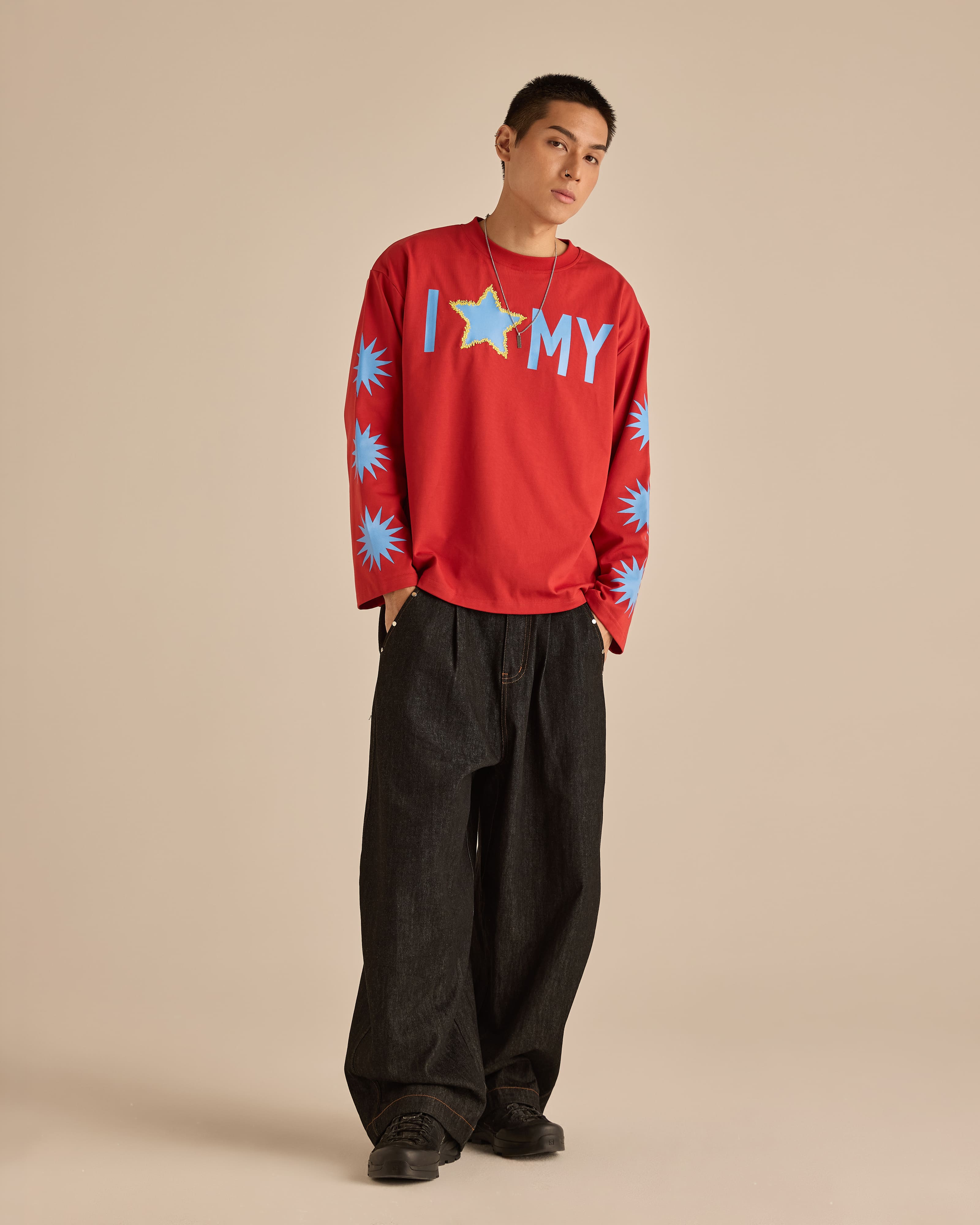 Warga Red Graphic Long Sleeve T-Shirt