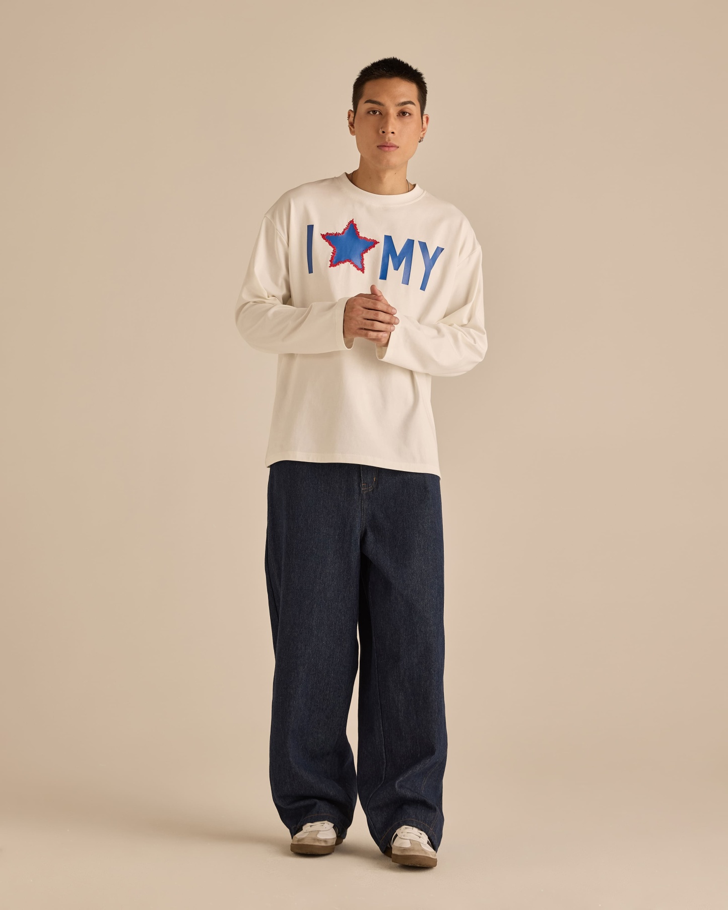 Warga White Graphic Long Sleeve T-Shirt