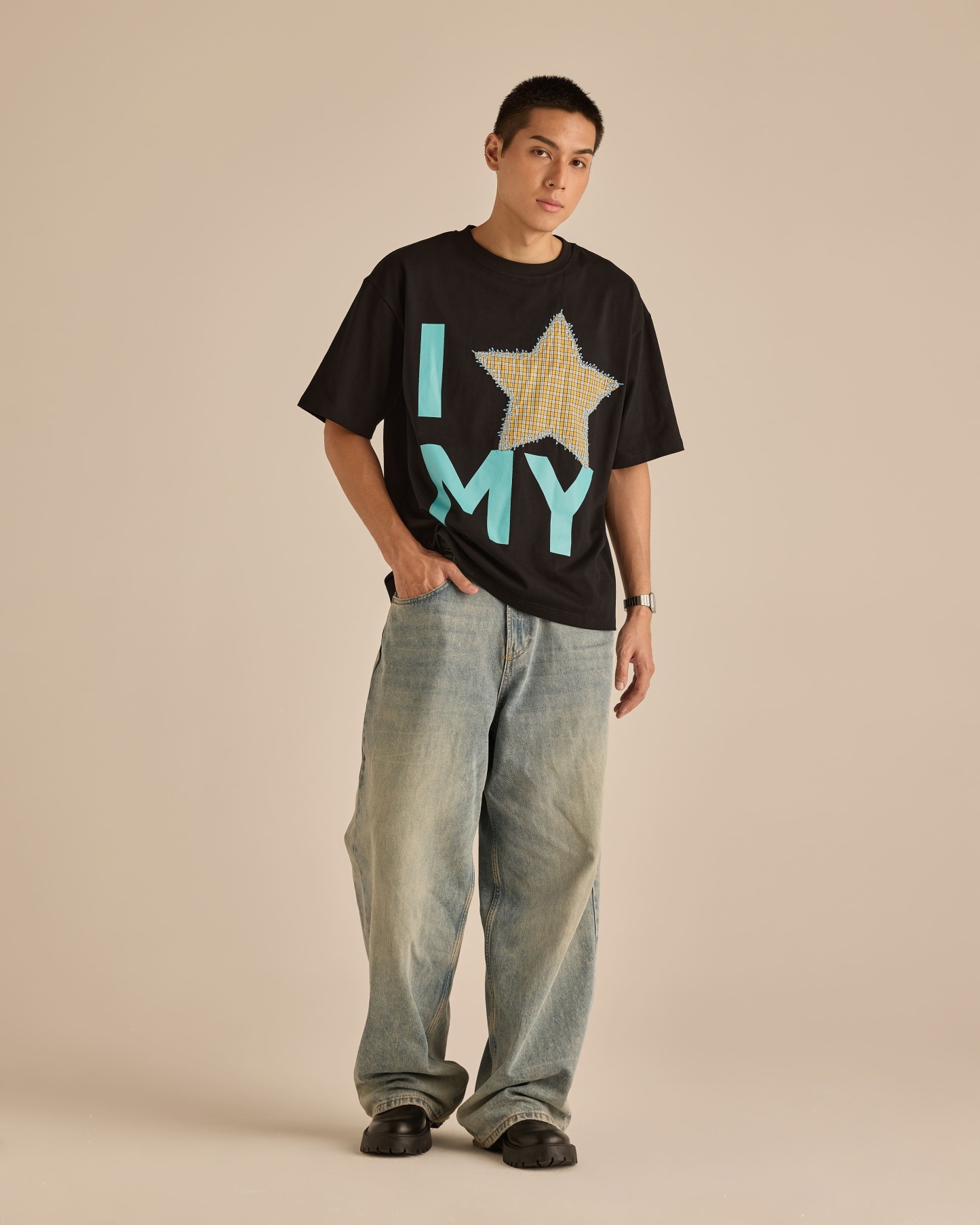 Warga Black Graphic Short Sleeve T-Shirt