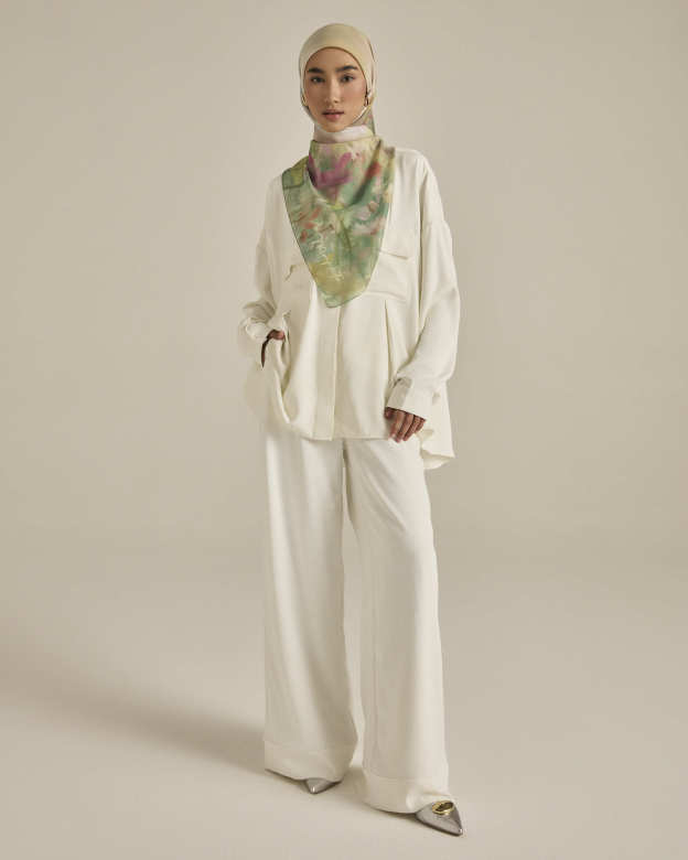 Nadya White Monogram Loose Shirt