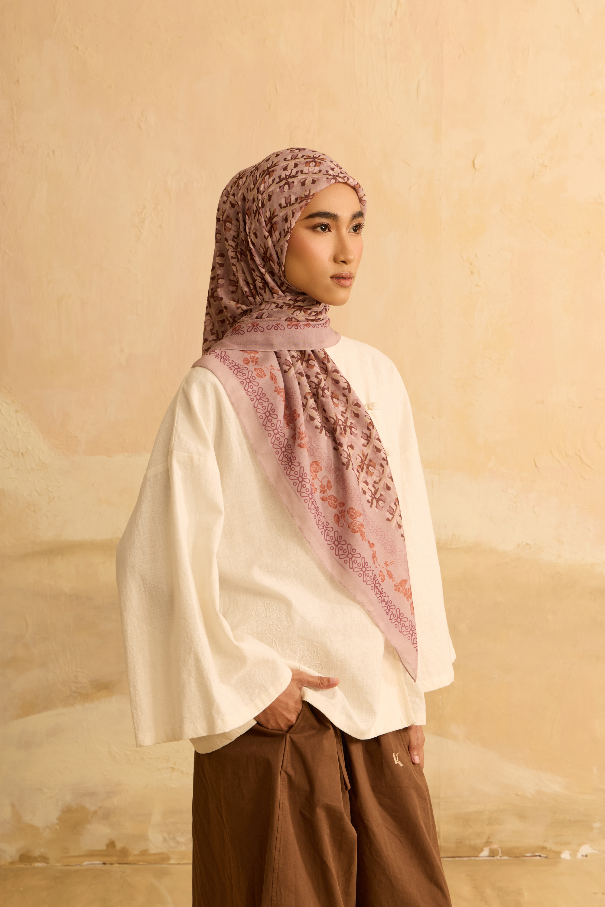 Mimpikita X Elfira Loy Reyna Soft Pink Square Voile Scarf