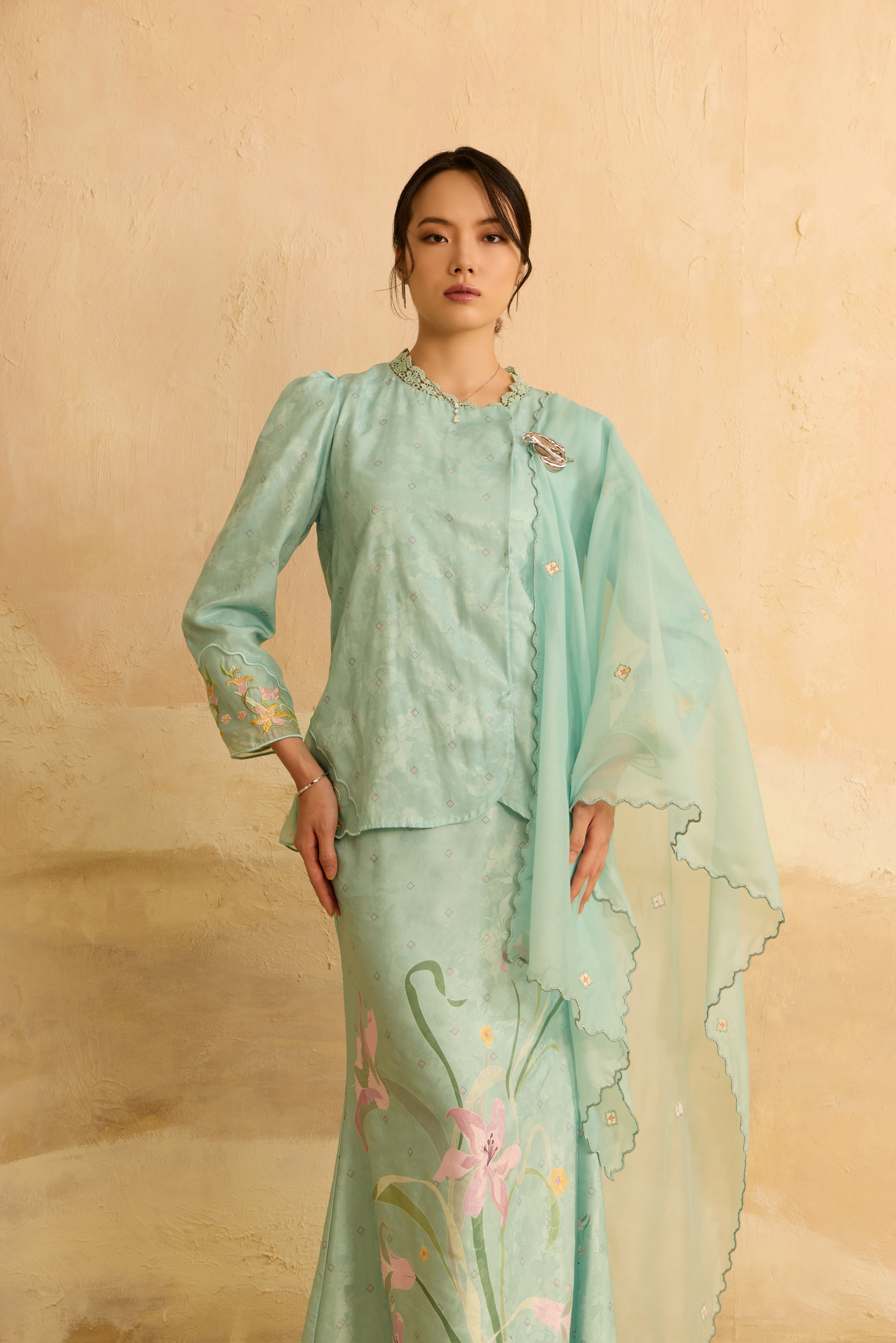 Laili Turquoise Asymmetric Kurung Set