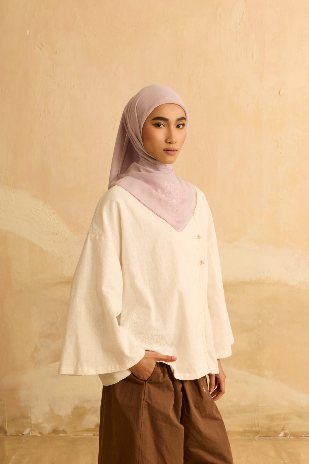 Mimpikita X Elfira Loy Enya Light Pink Embroidered Square Voile Scarf