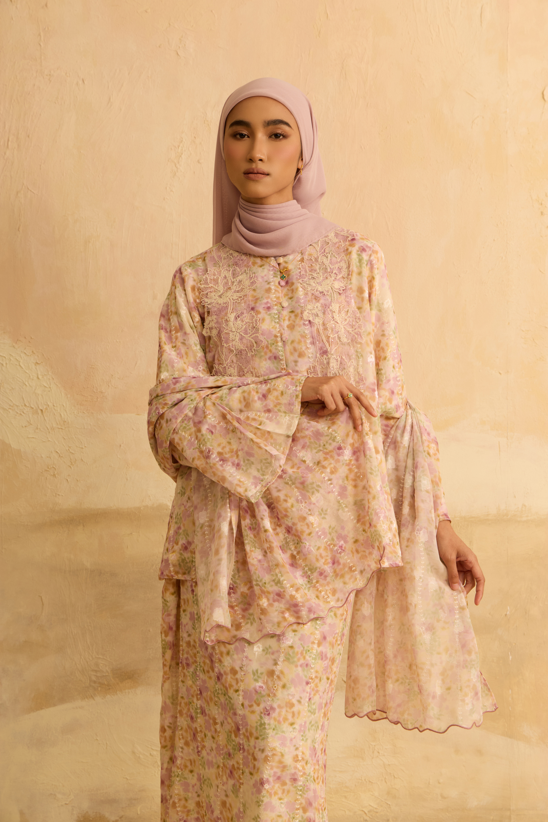 Inara Peach Flora Lace Kurung Set