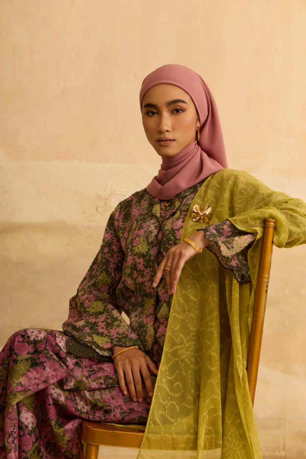 Julia Green Floral Lace Kebaya Set