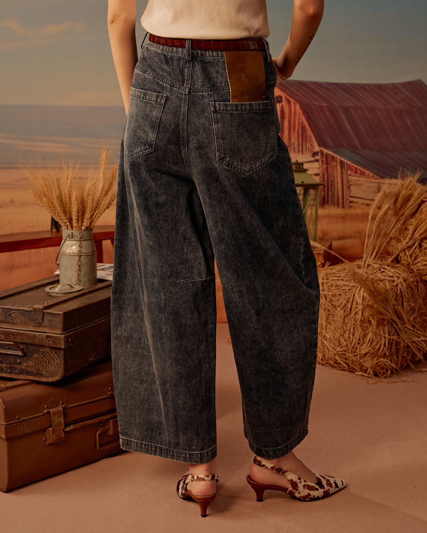 Edith Barrel Jeans