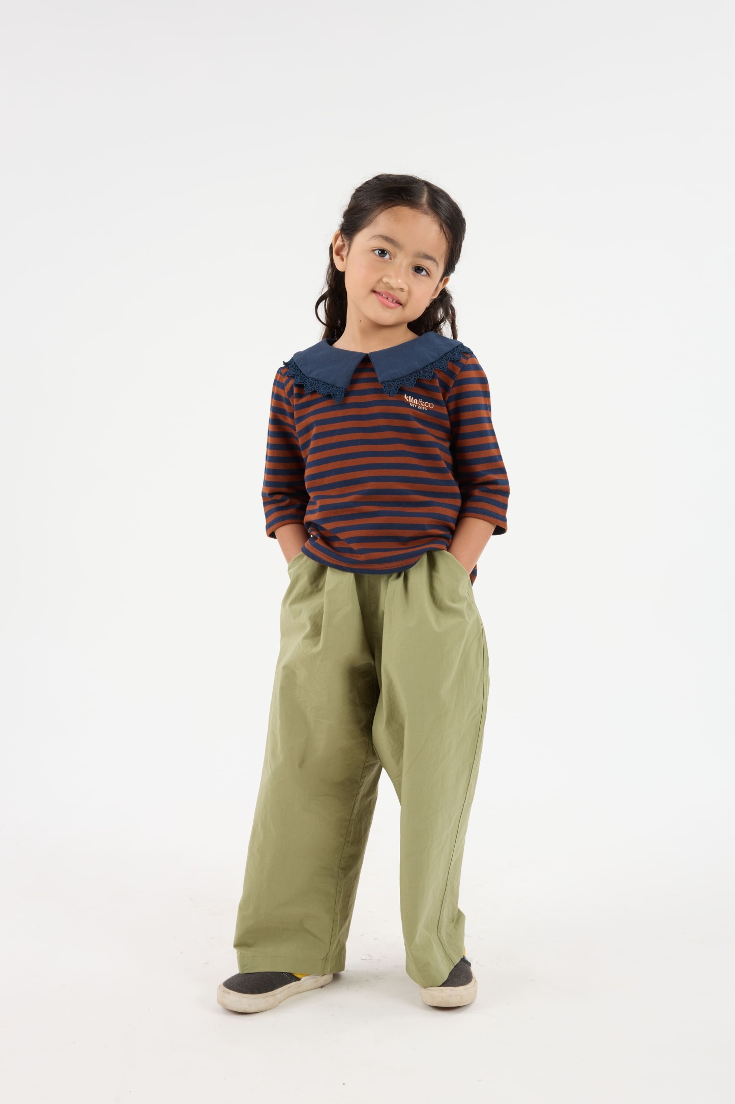 Aman Olive Green Mini Baggy Pants