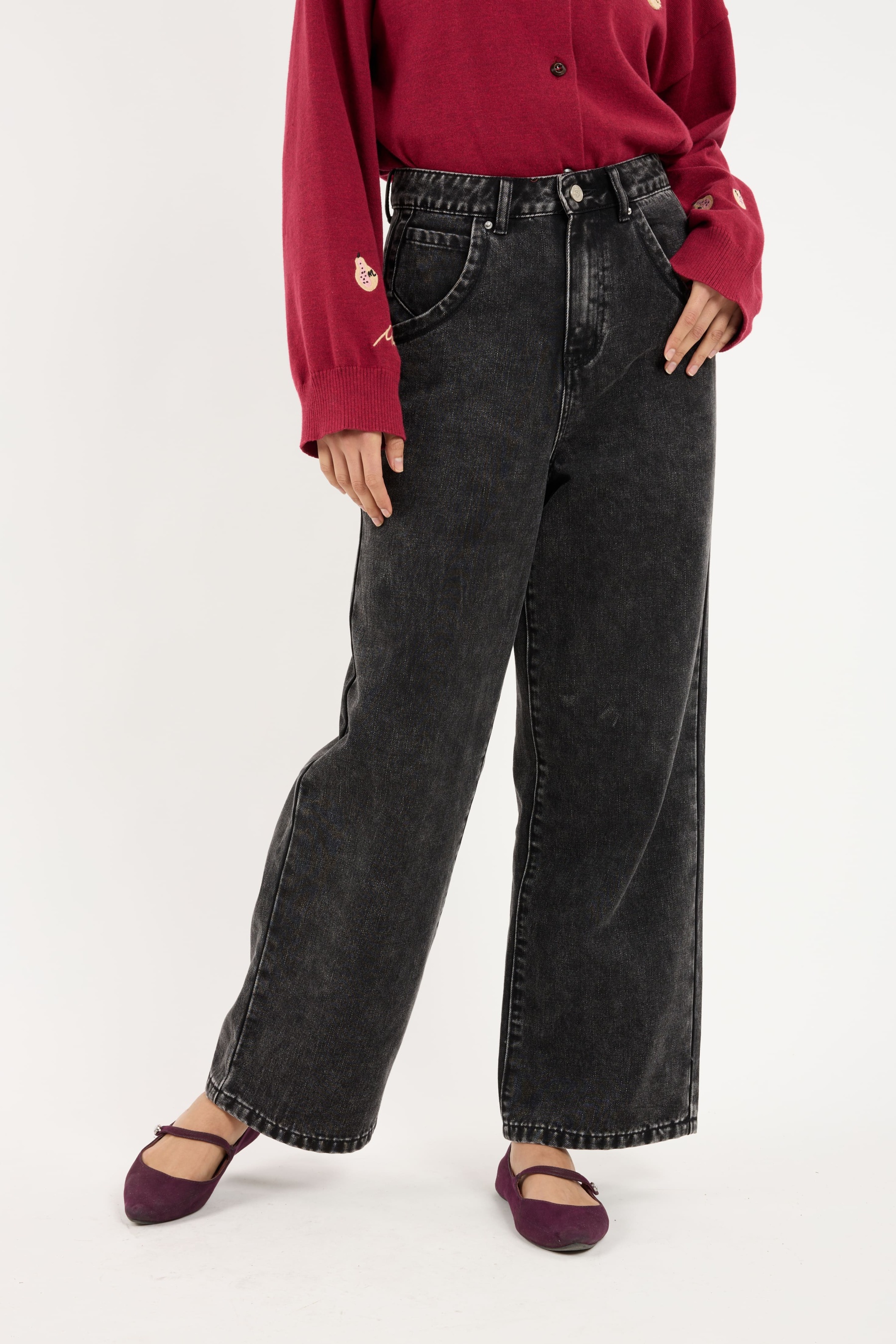 Lara Washed Black Wide Straight Jeans
