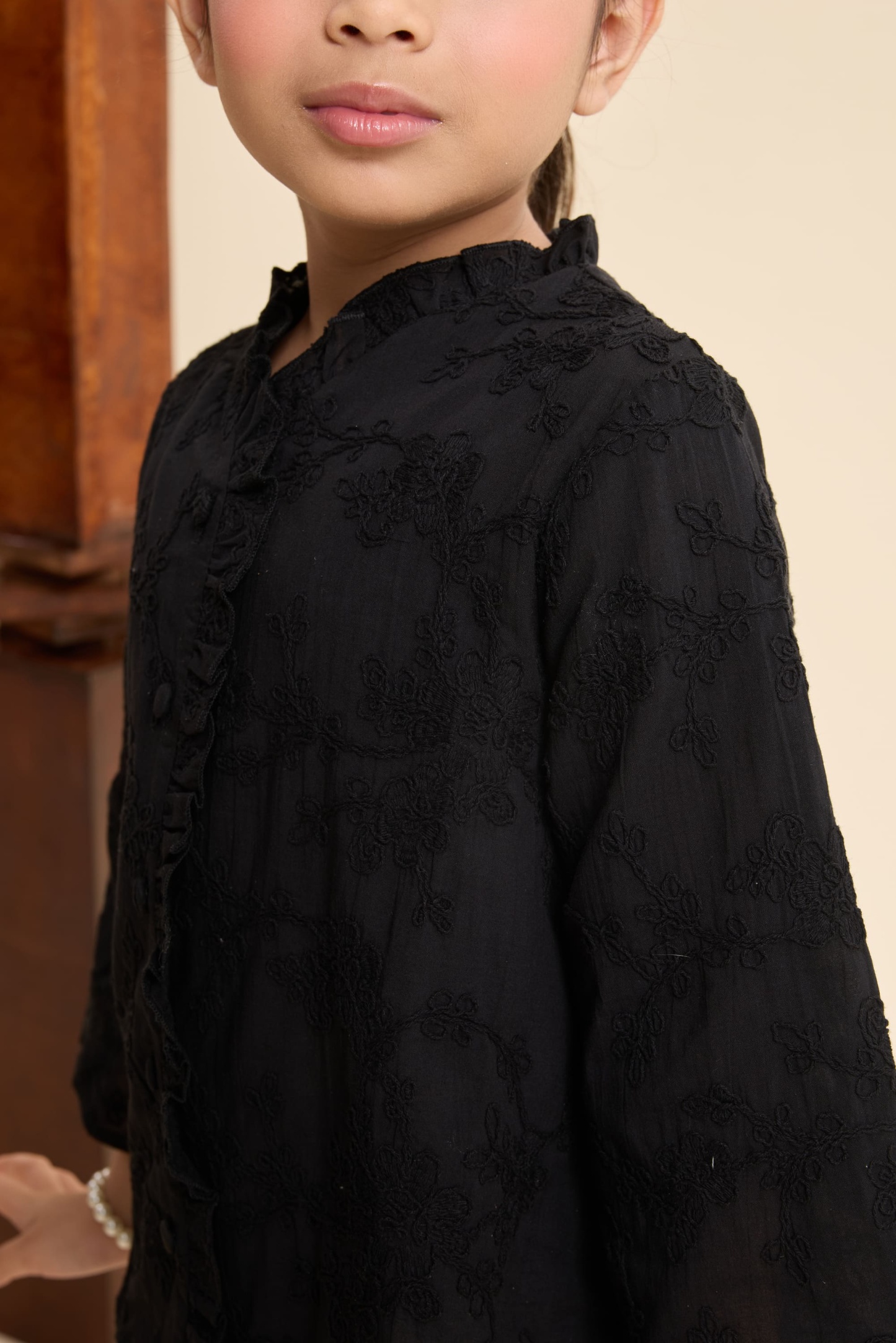 Aryana Black Mini Ruffle Kebaya Set