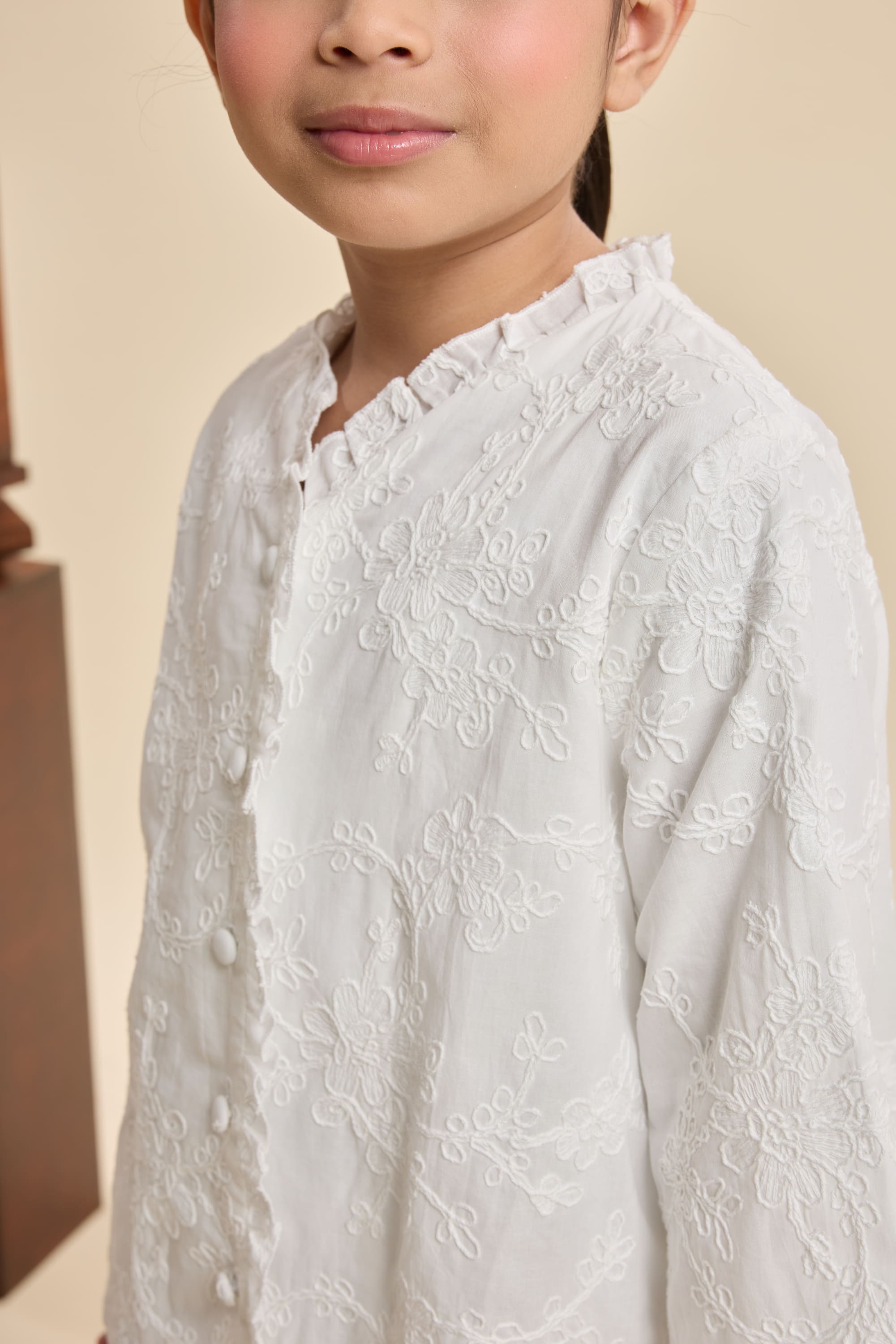 Aryana White Mini Ruffle Kebaya Set
